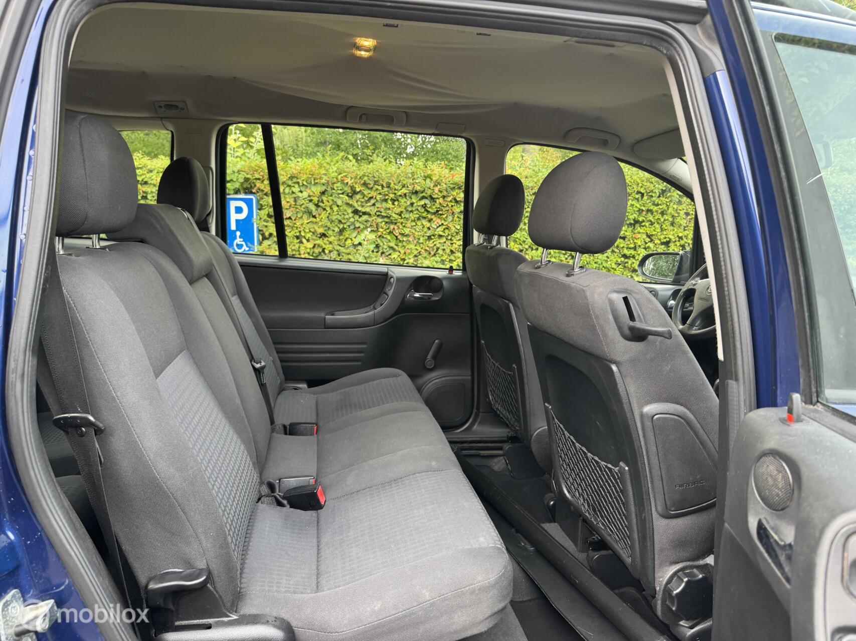 Foto van Opel Zafira-a
