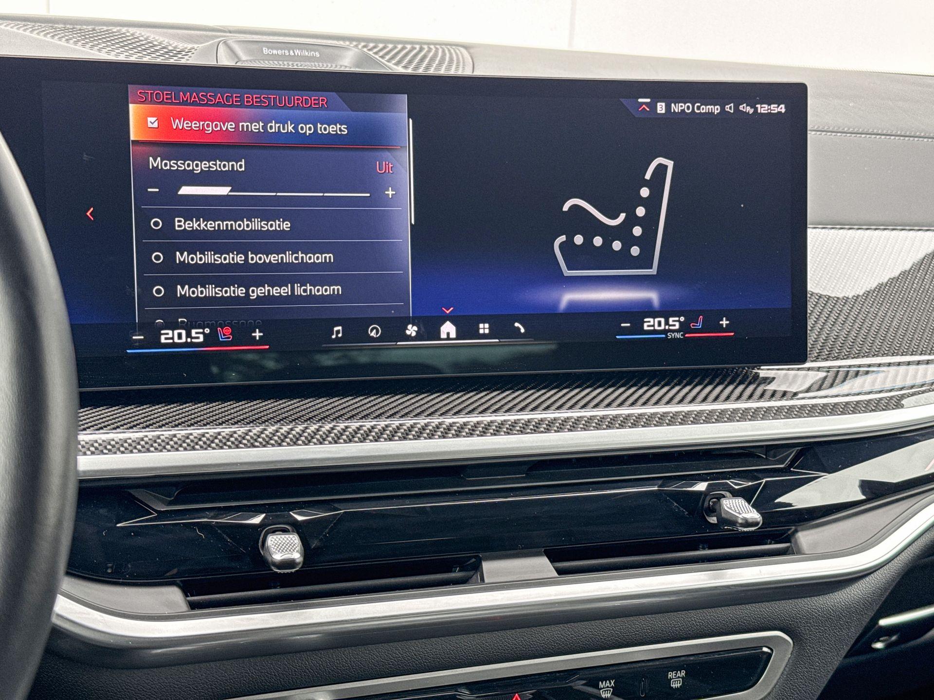 Foto van BMW X5 M60i xDrive