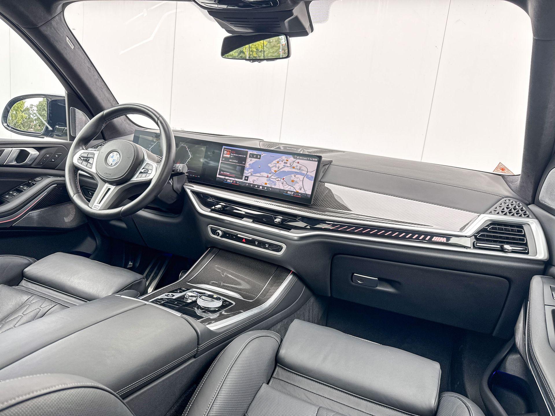 Foto van BMW X5 M60i xDrive