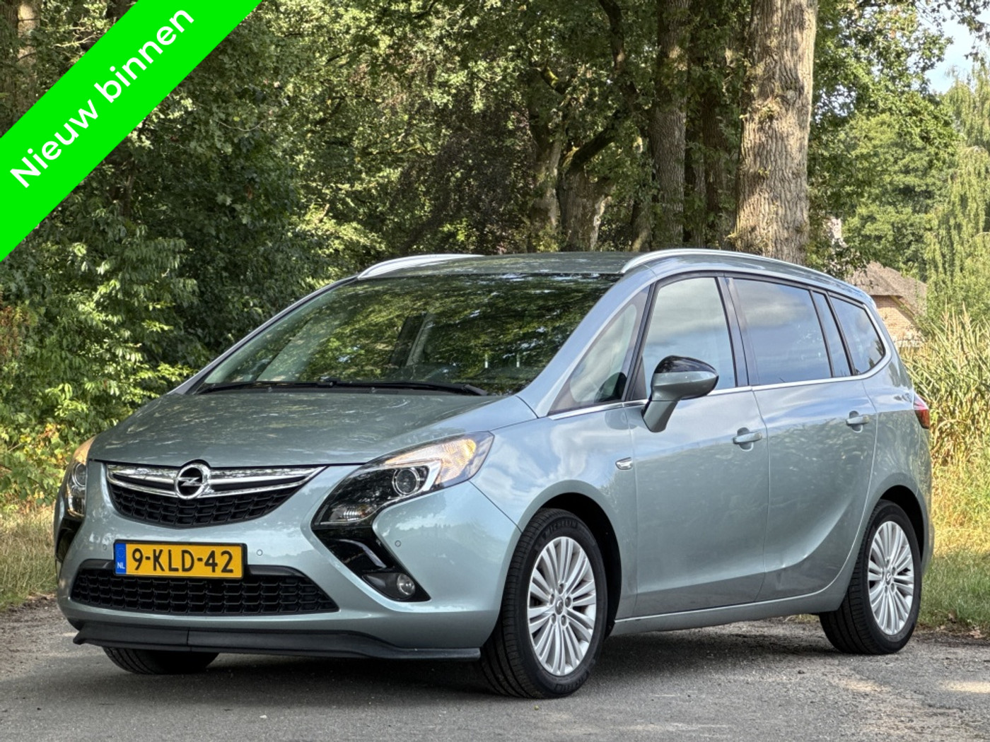 Opel Zafira Tourer 1.4 Design Ed. 7p. 2013 - voorkant