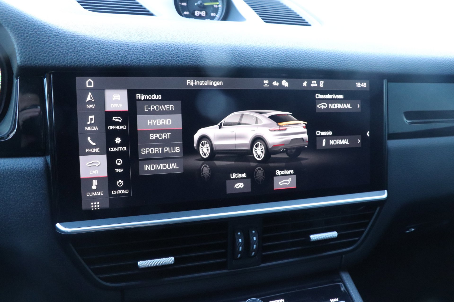 Foto van Porsche Cayenne E-hybrid