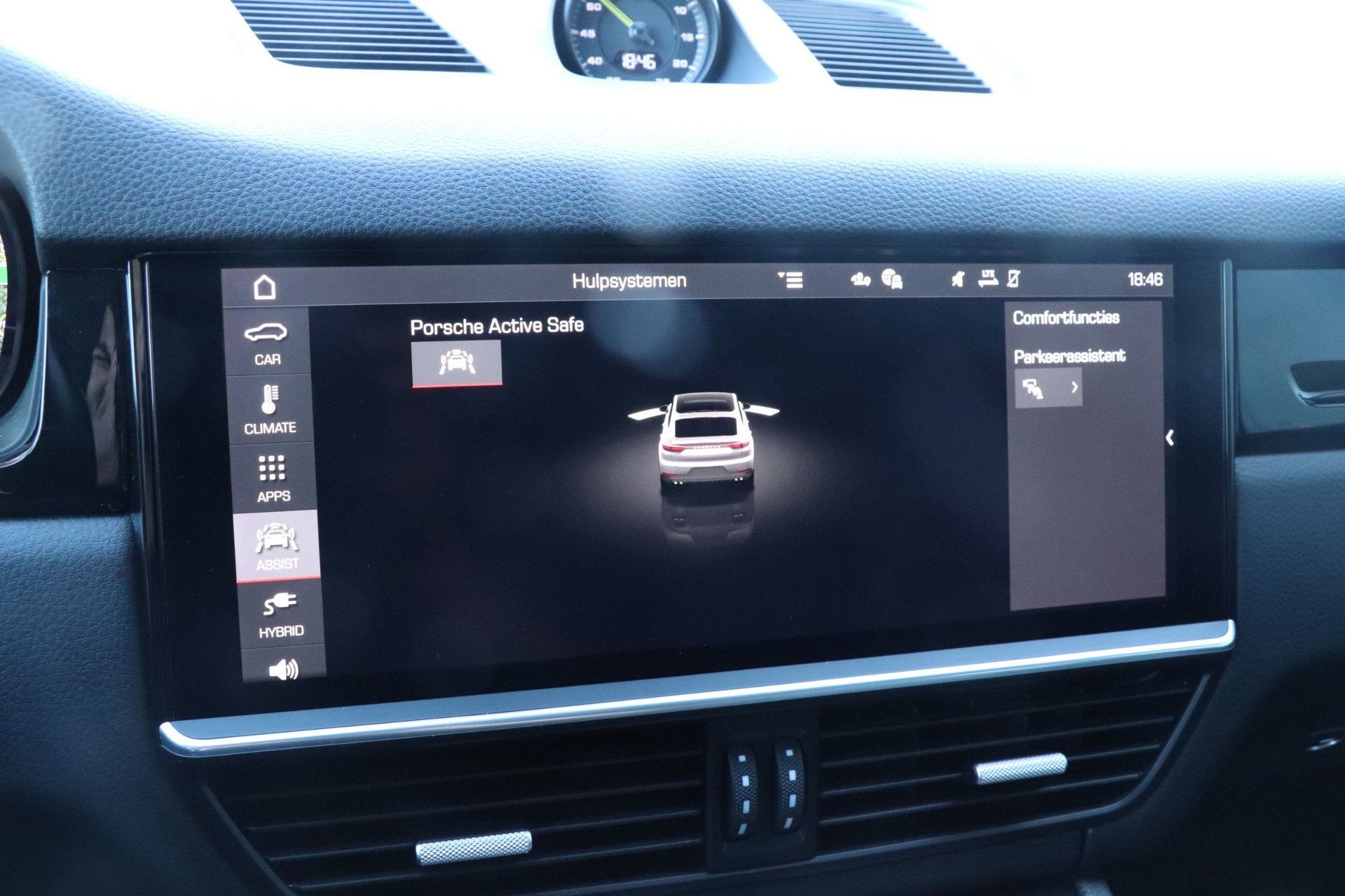 Foto van Porsche Cayenne E-hybrid