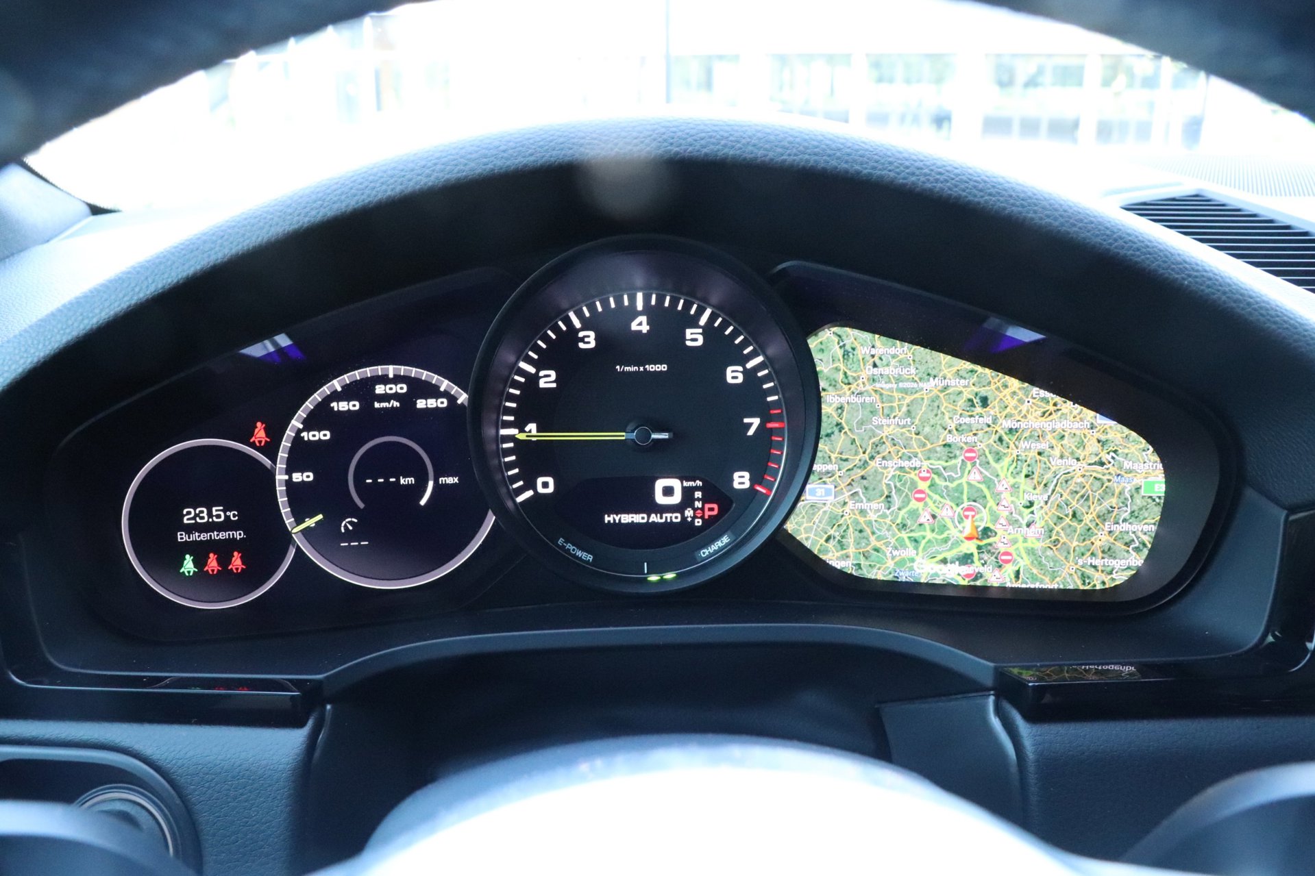 Foto van Porsche Cayenne E-hybrid
