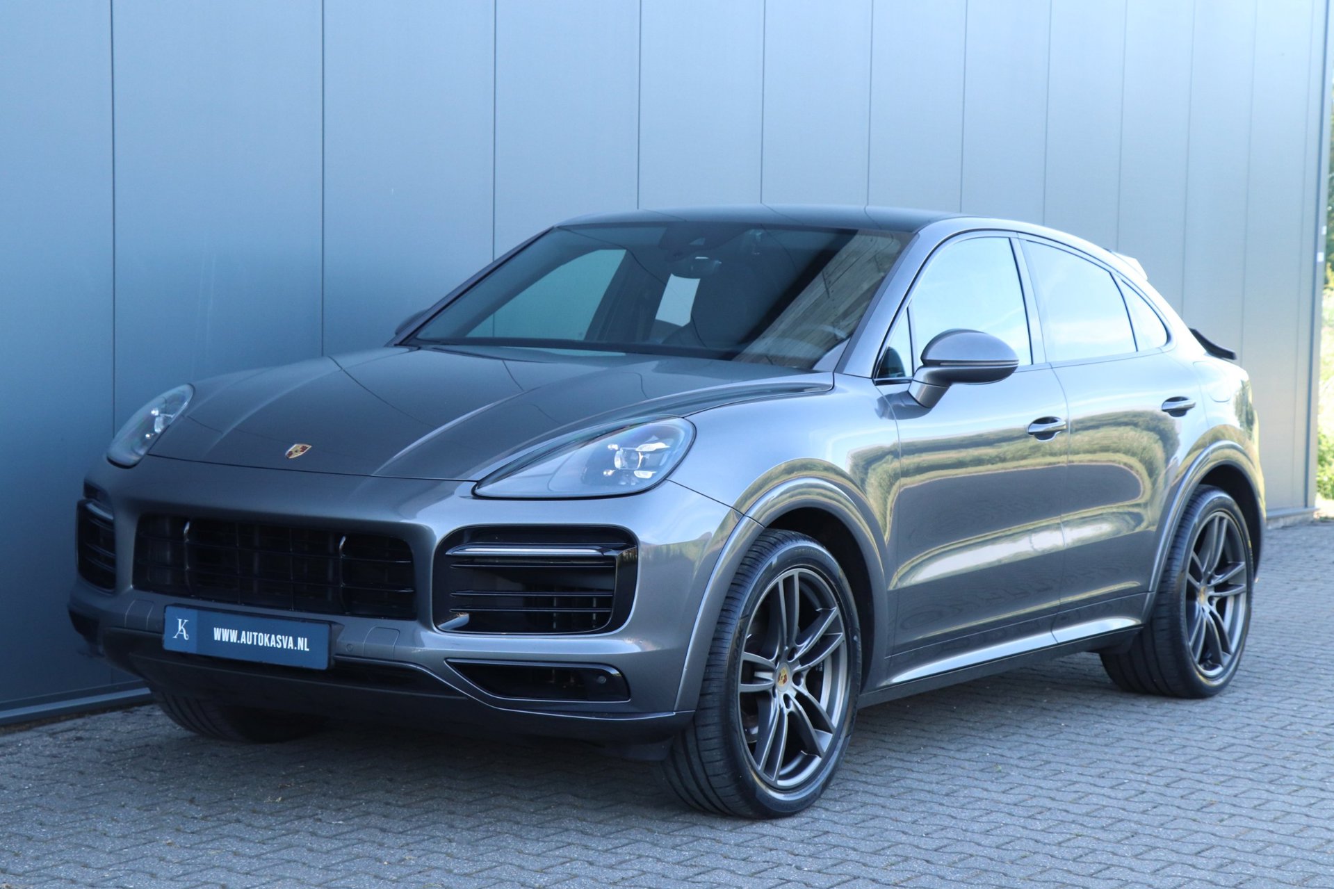 Foto van Porsche Cayenne E-hybrid