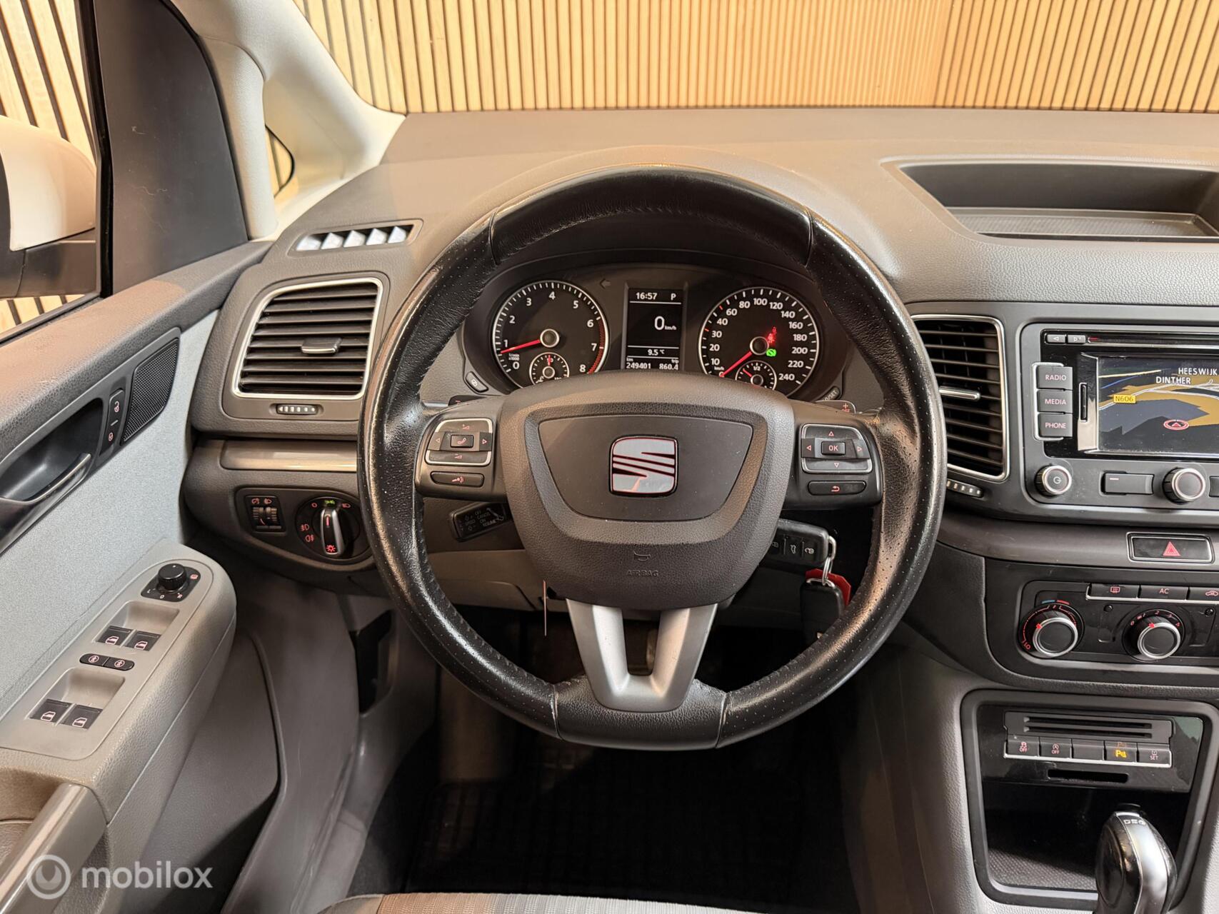 Foto van Seat Alhambra