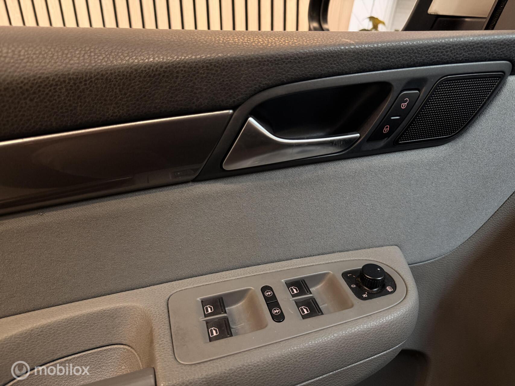 Foto van Seat Alhambra