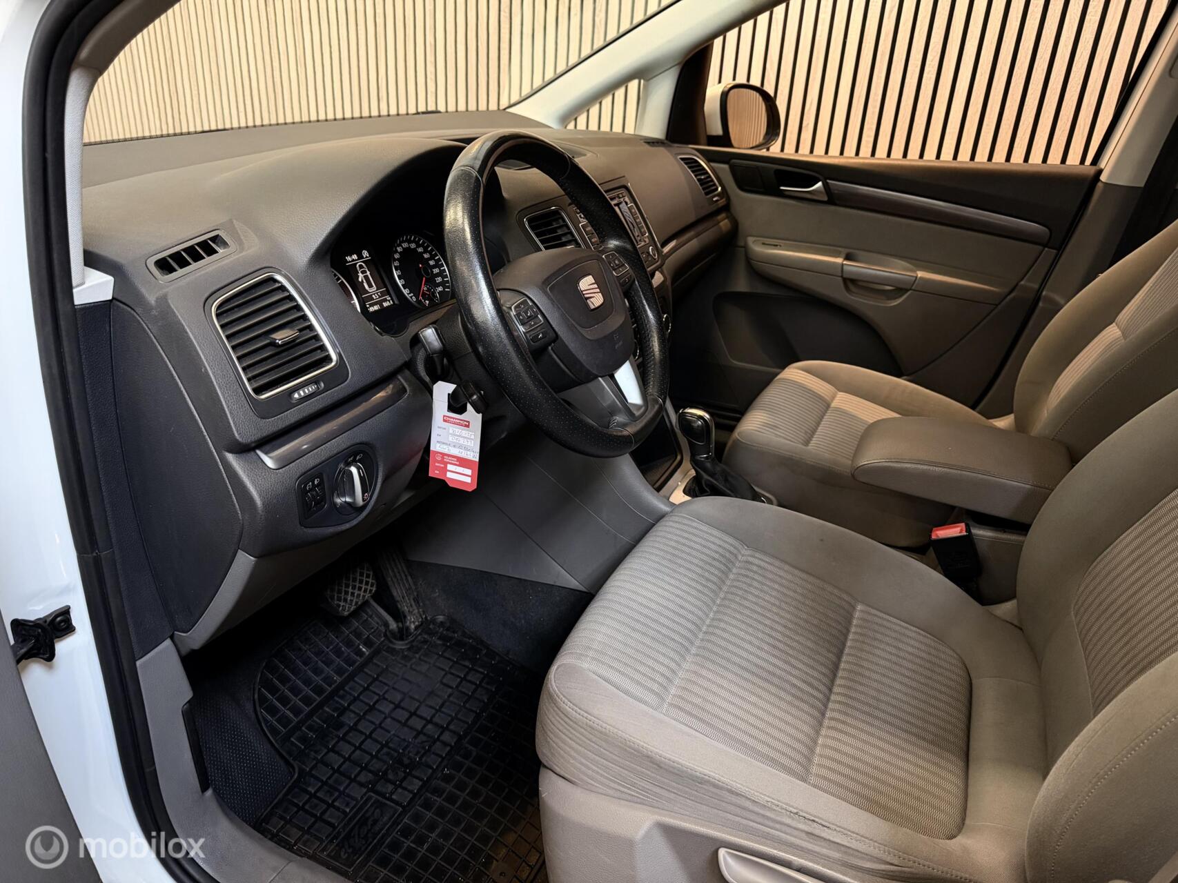 Foto van Seat Alhambra