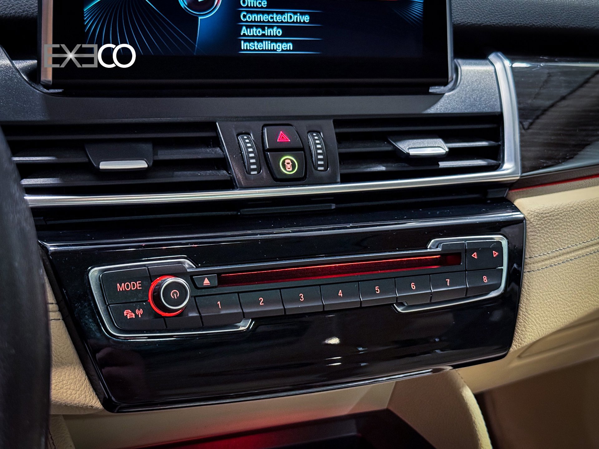 Foto van BMW 218i Active Tourer