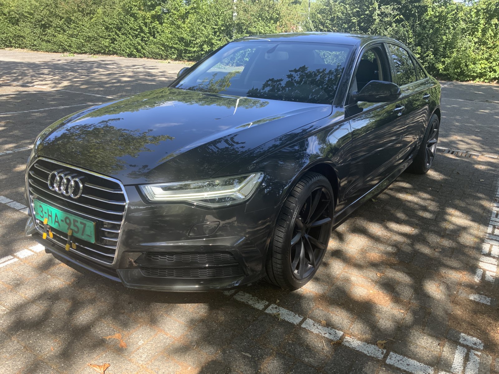 Audi A6 Limousine 1.8 TFSI S line Ed. 2017 - voorkant
