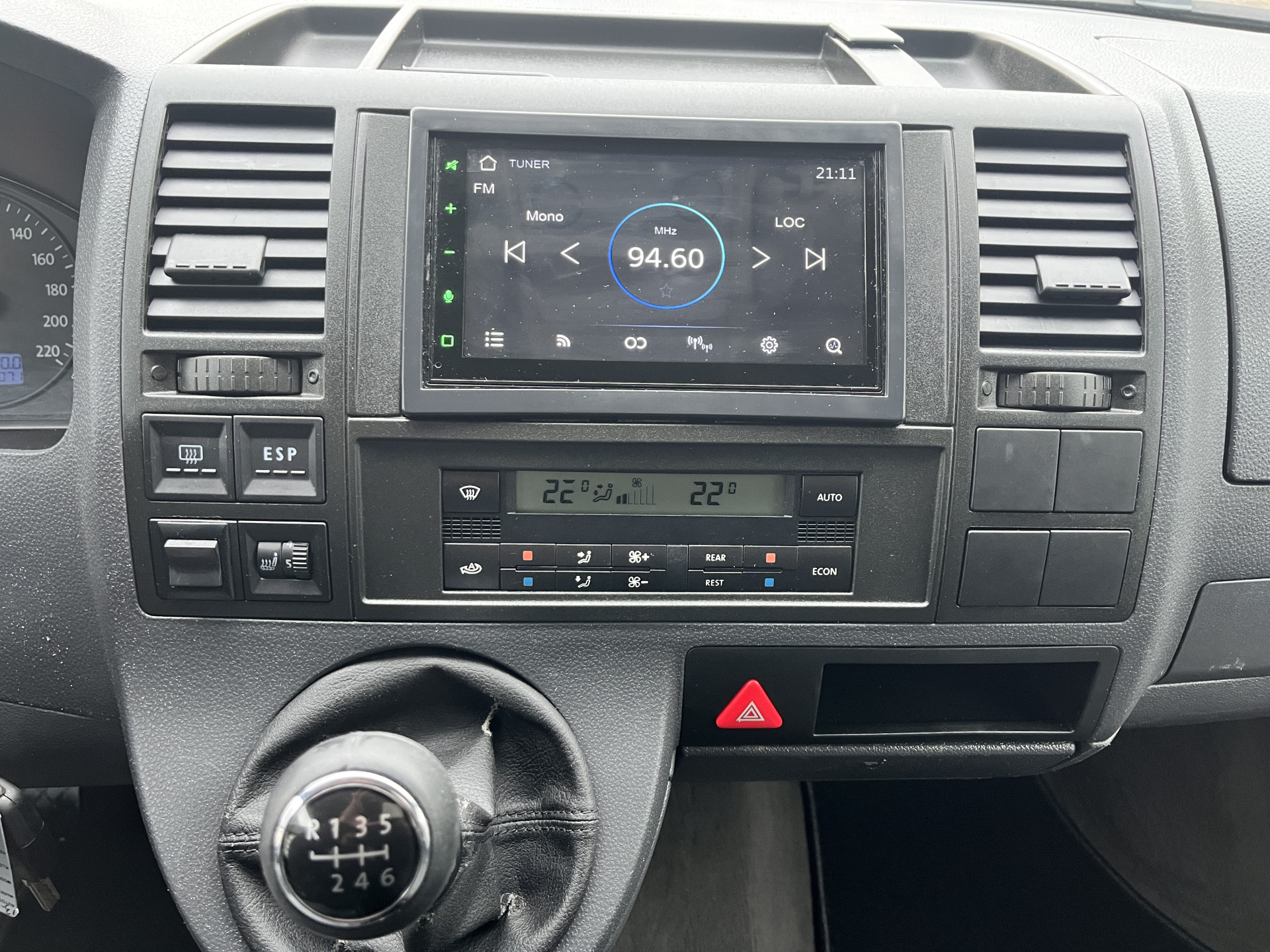 Foto van Volkswagen Caravelle