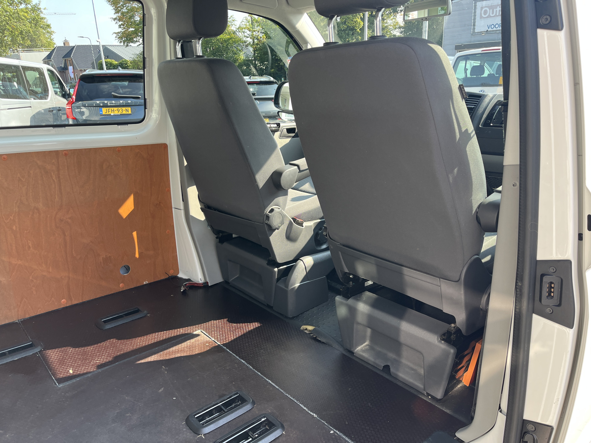 Foto van Volkswagen Transporter Kombi