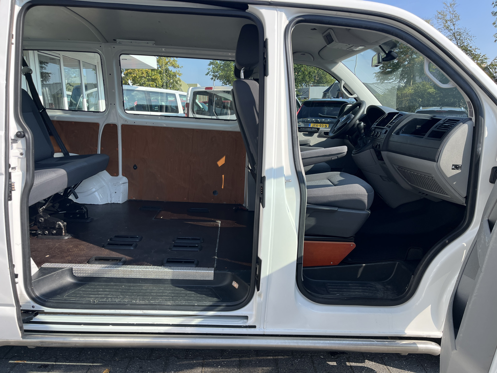 Foto van Volkswagen Transporter Kombi