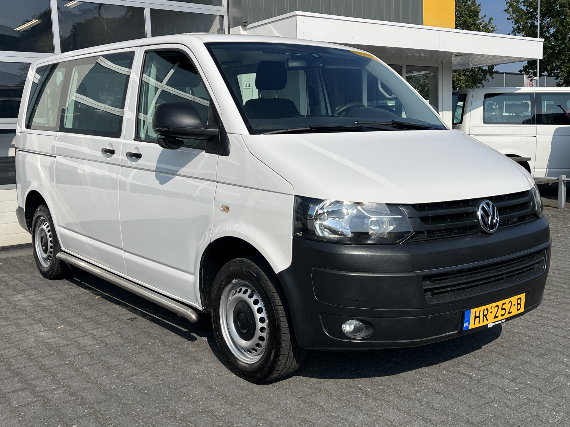 Volkswagen Transporter Kombi 2.0 TDI L1H2 Trendl. 2016 - voorkant