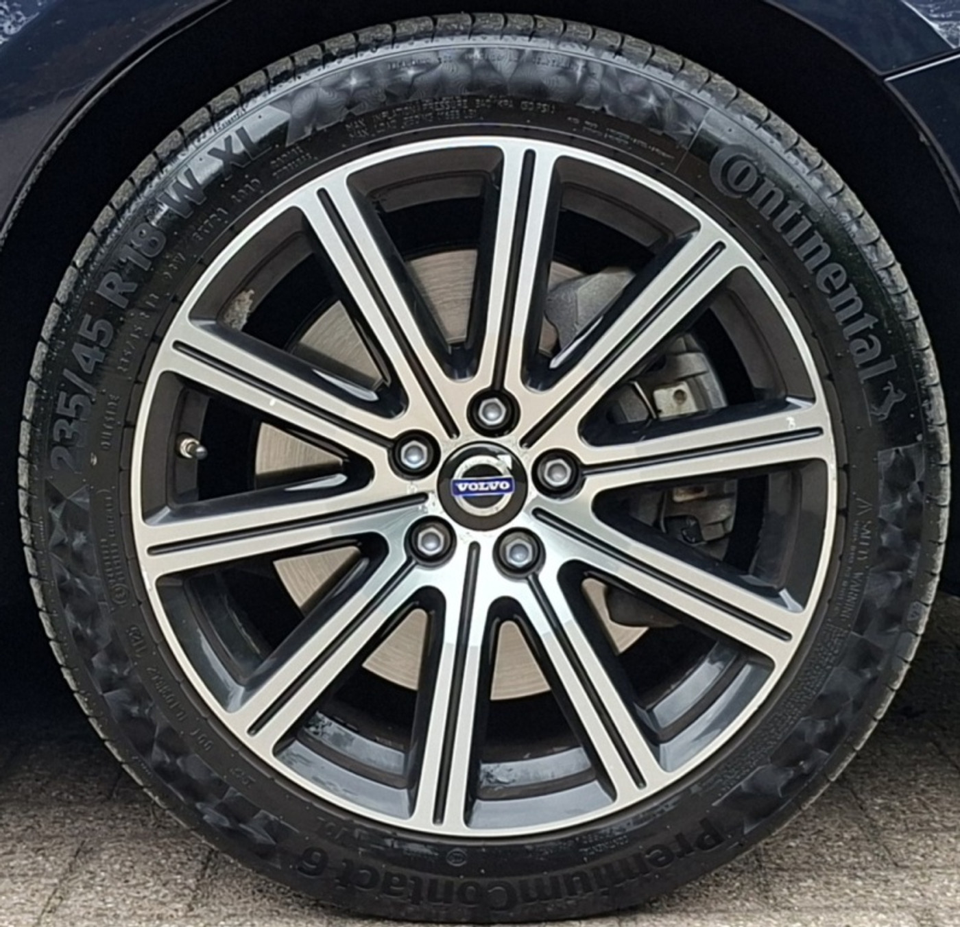 Foto van Volvo V60 Twin Engine