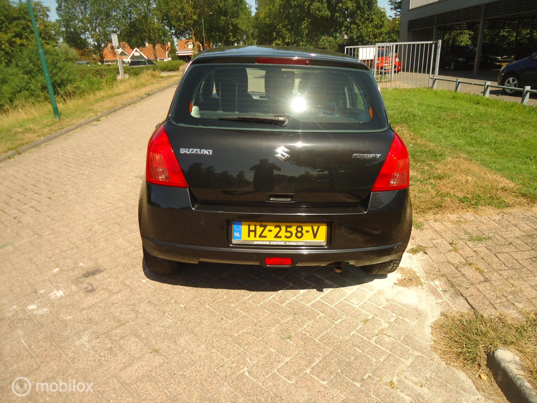 Foto van Suzuki Swift