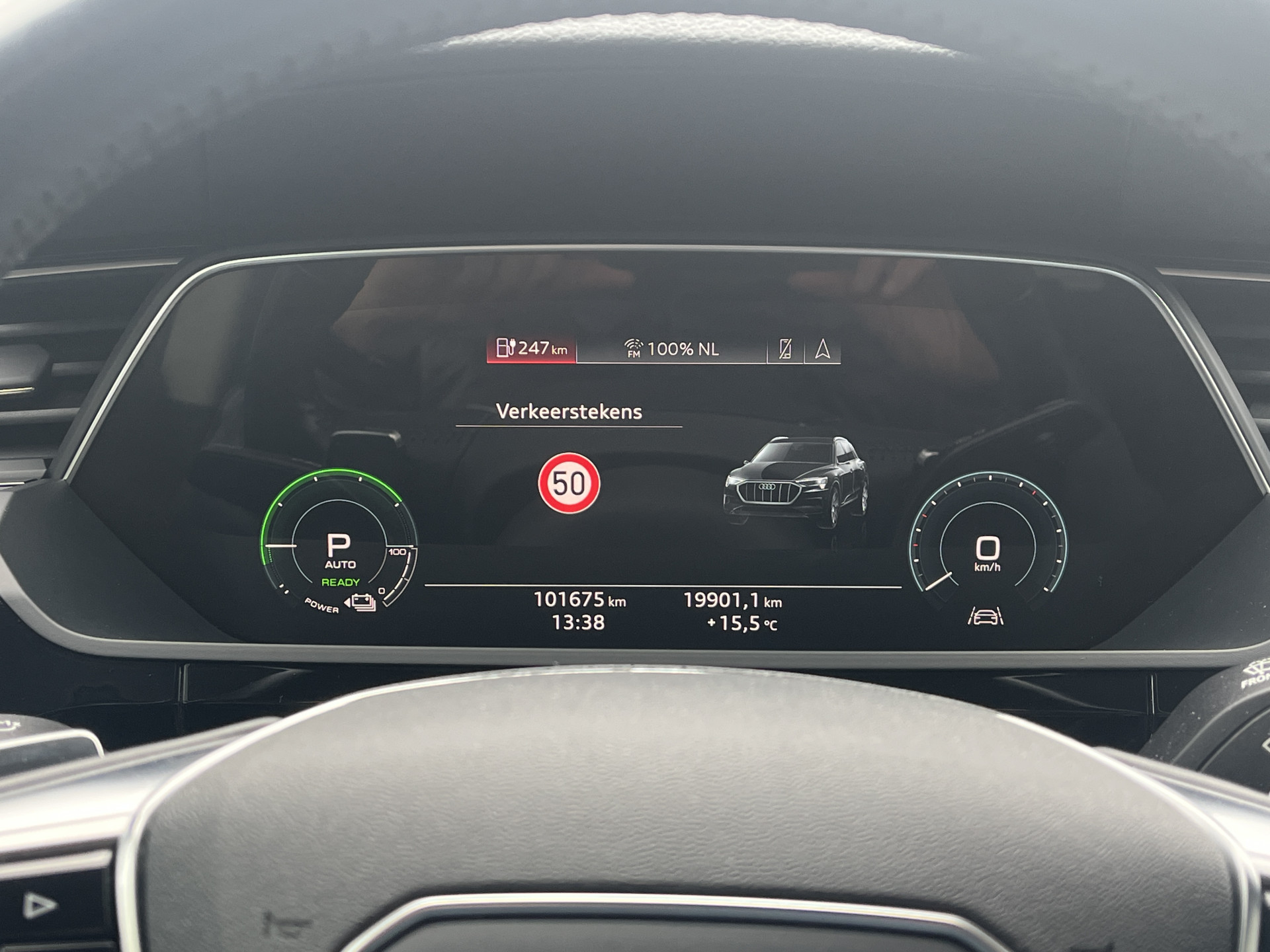 Foto van Audi E-tron