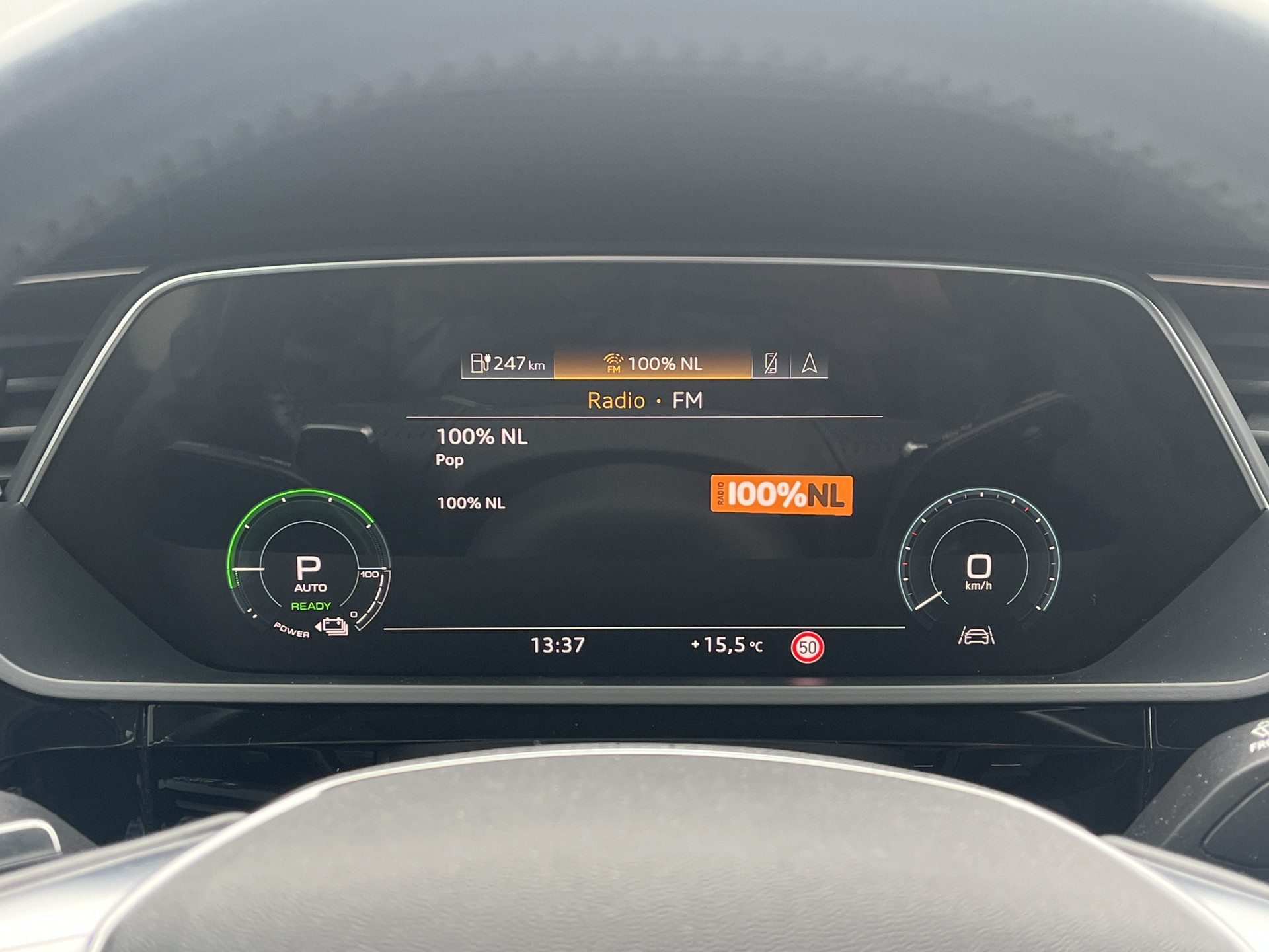 Foto van Audi E-tron