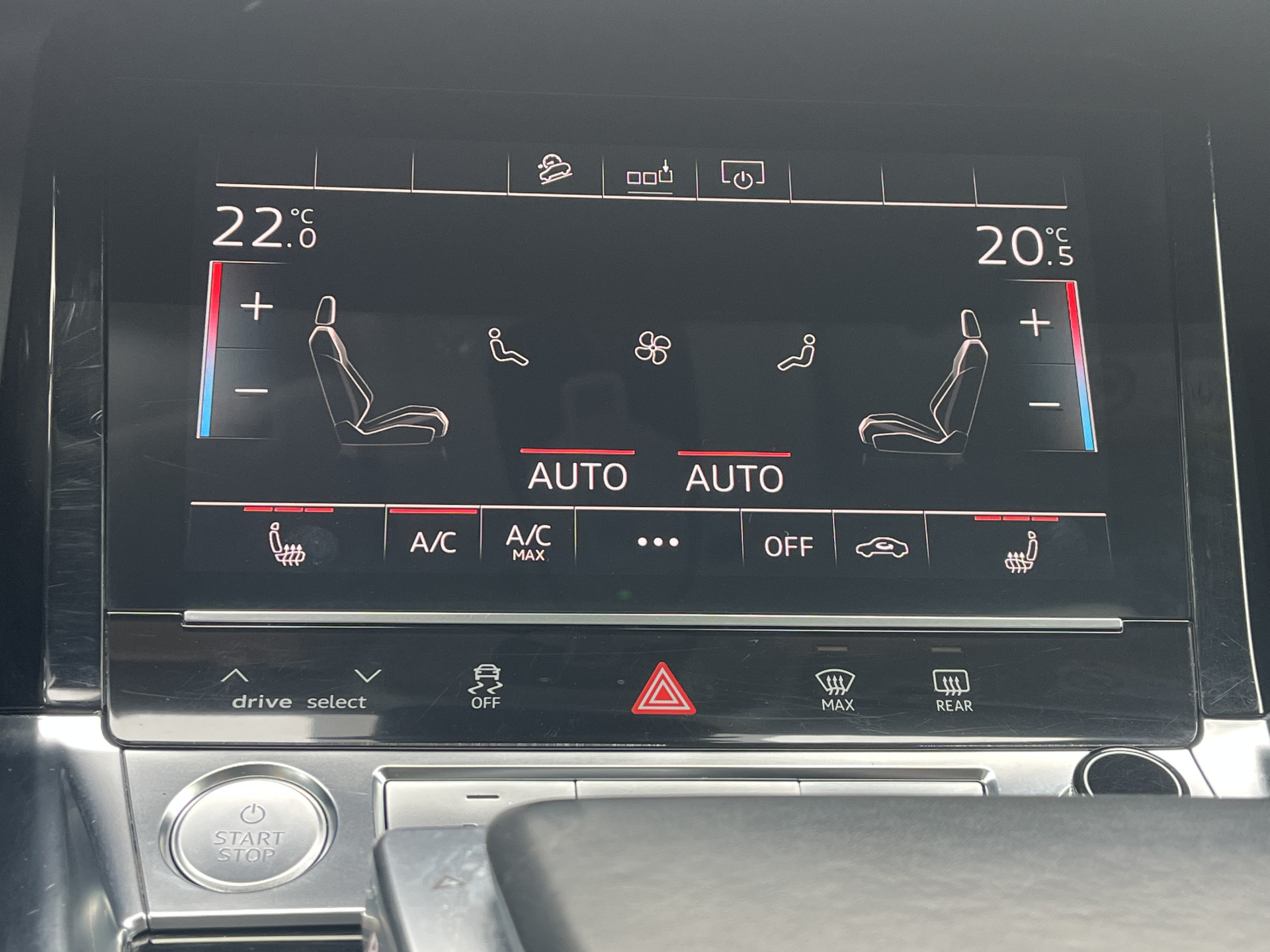 Foto van Audi E-tron