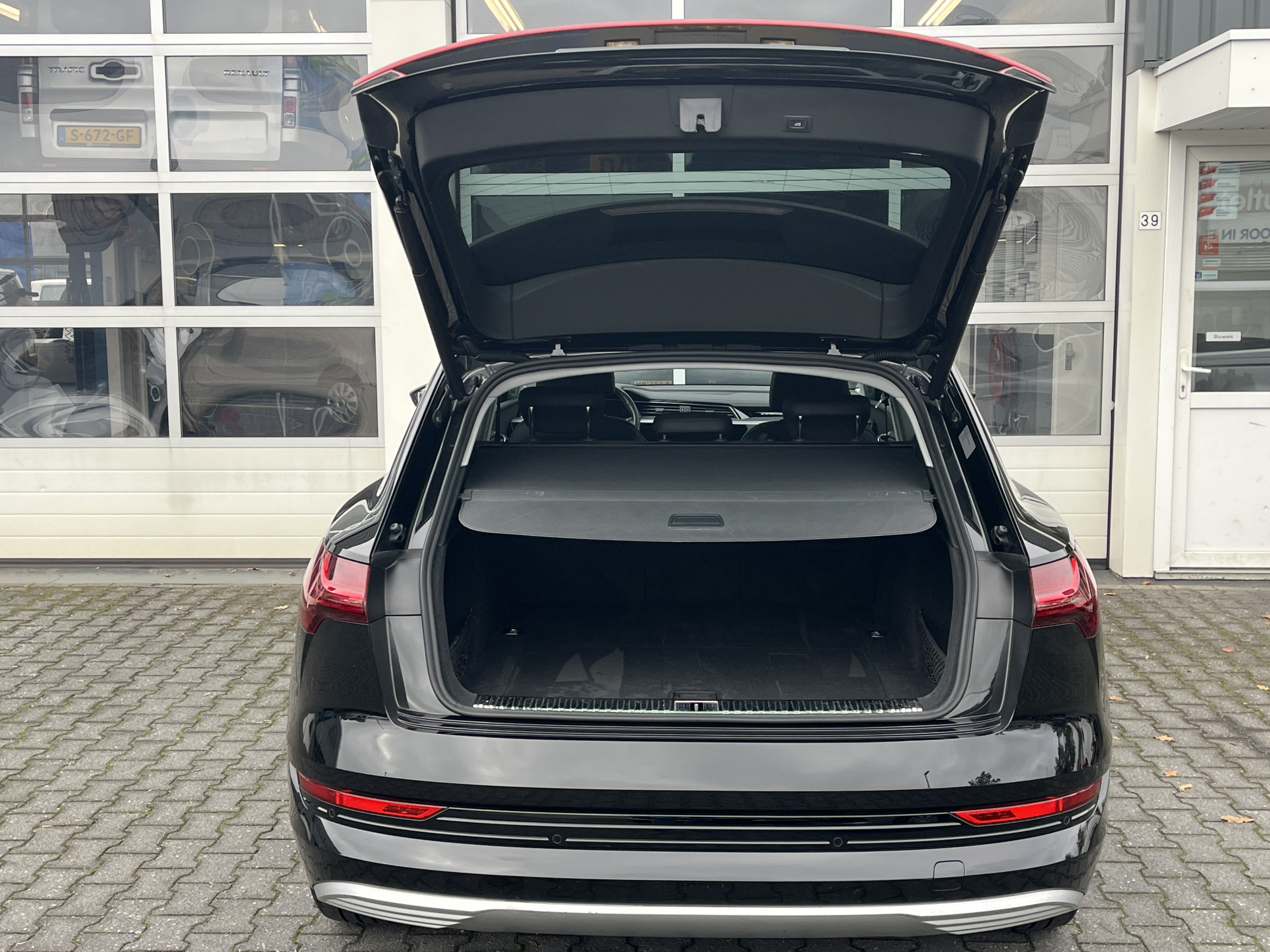 Foto van Audi E-tron