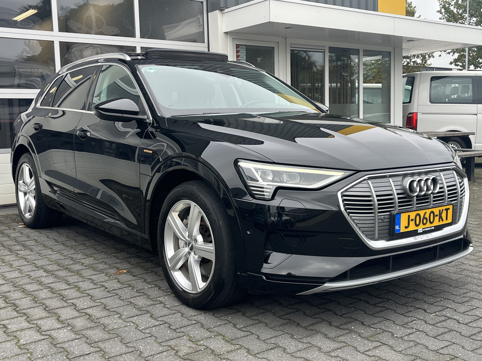 Audi E-tron 50 quattro Launch edition plus 2020 - voorkant