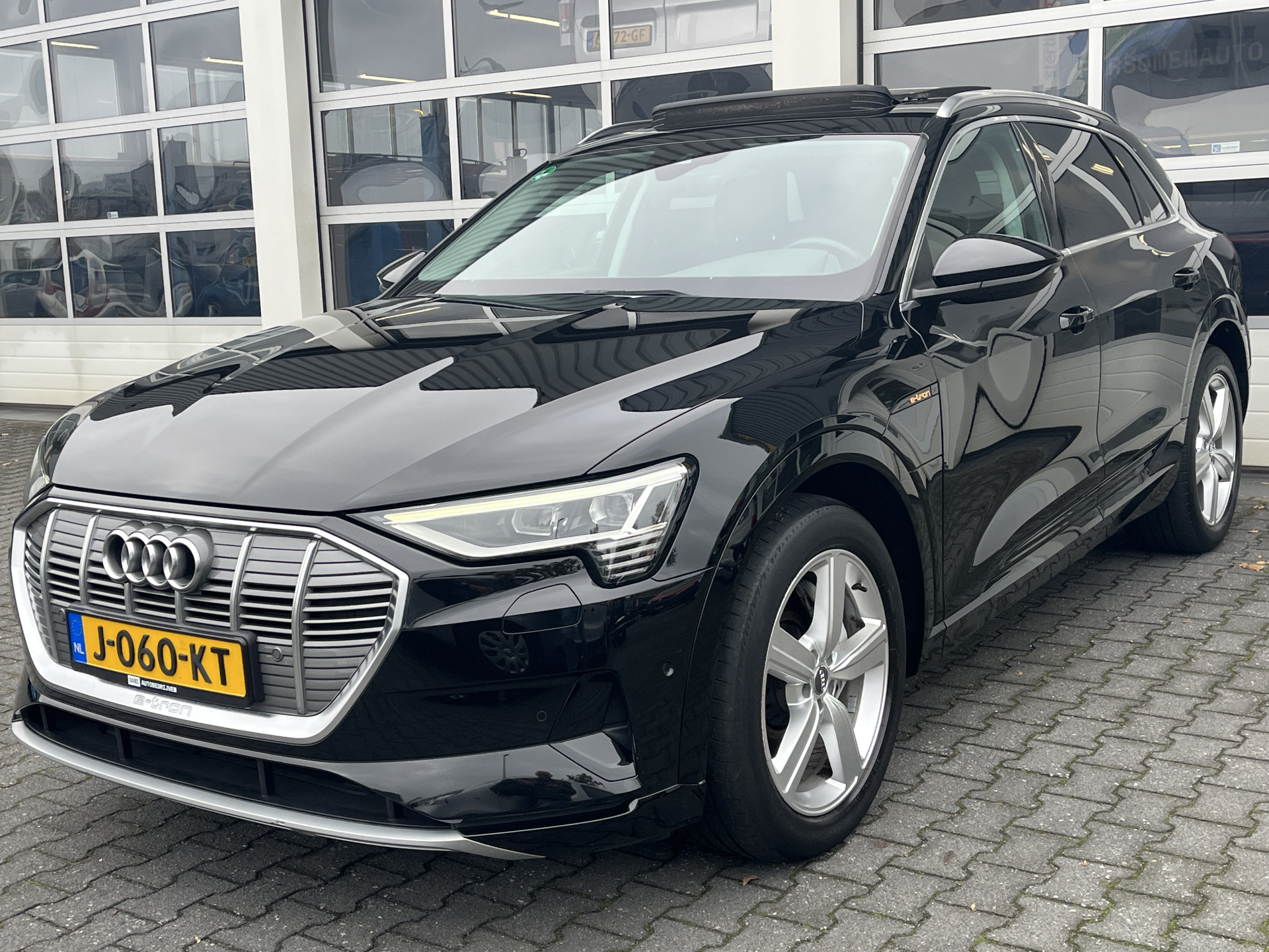 Foto van Audi E-tron