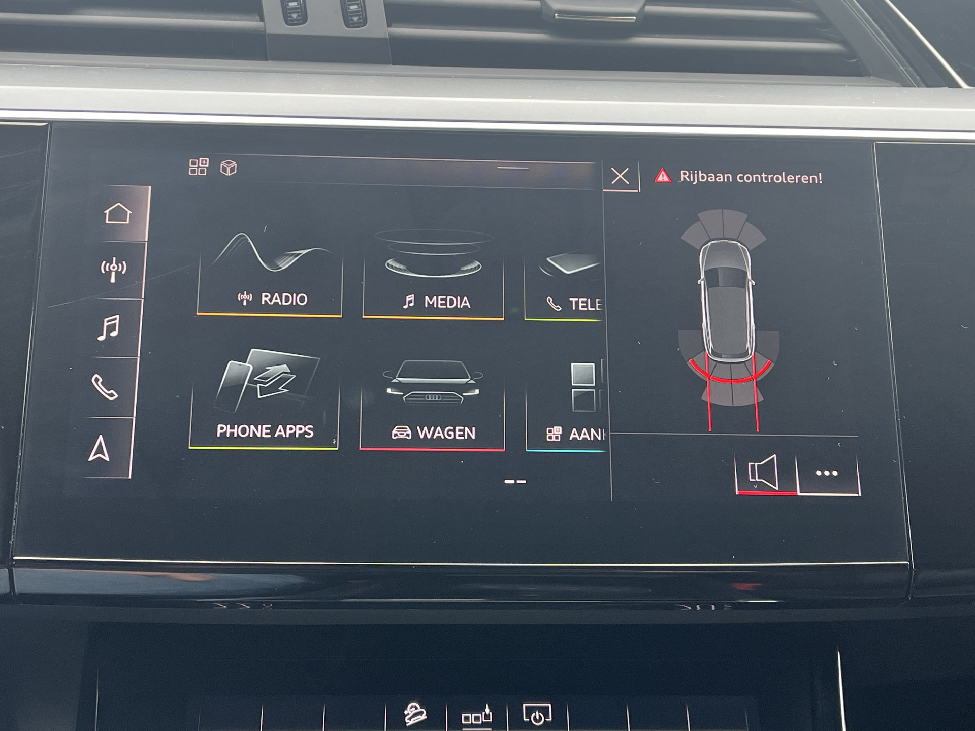 Foto van Audi E-tron