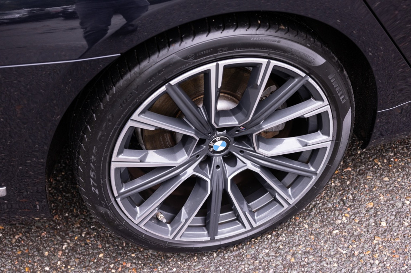 Foto van BMW 745e