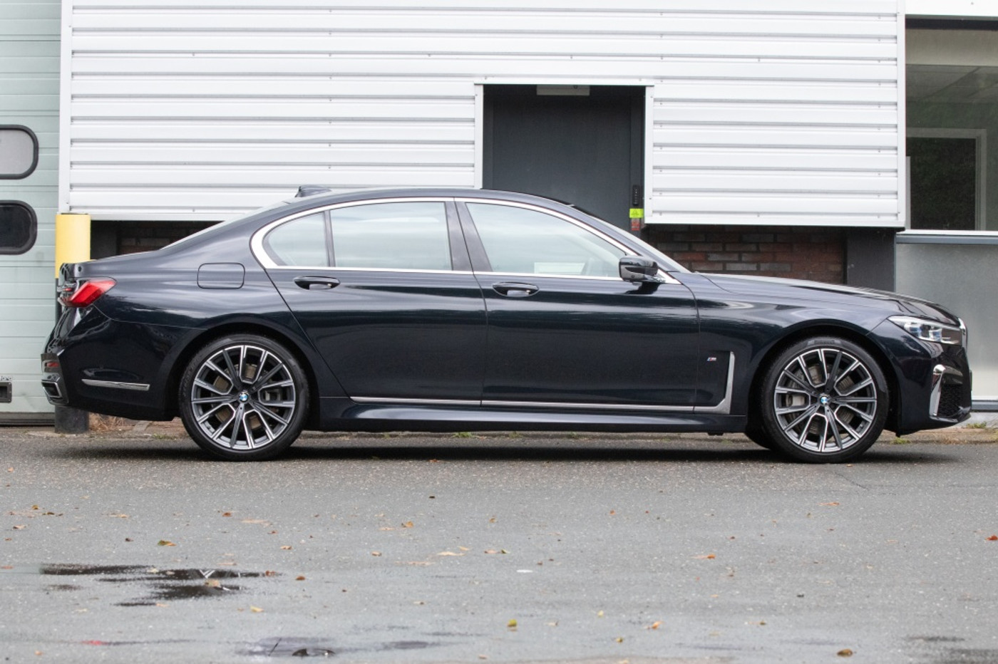 Foto van BMW 745e