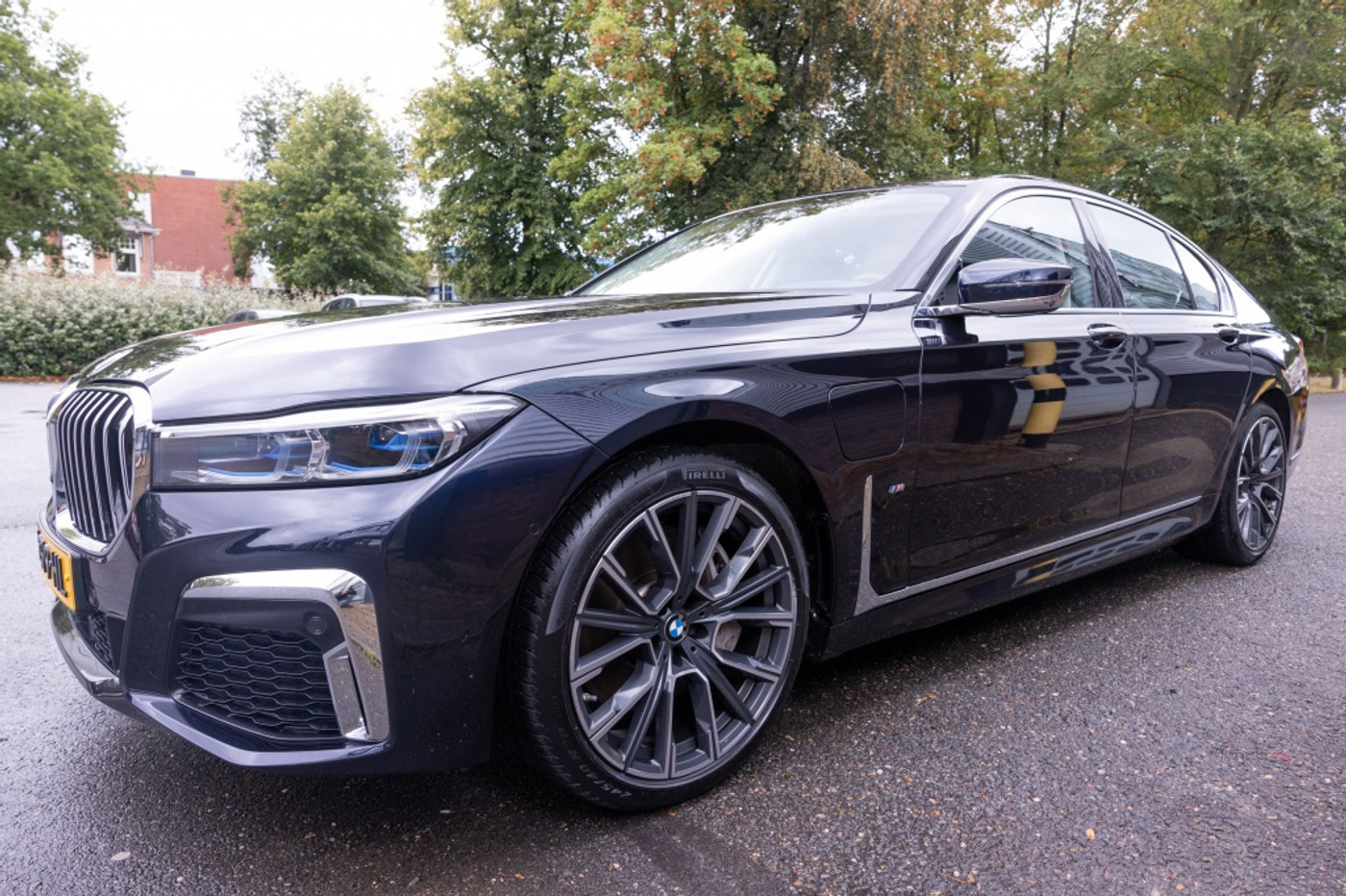 Foto van BMW 745e