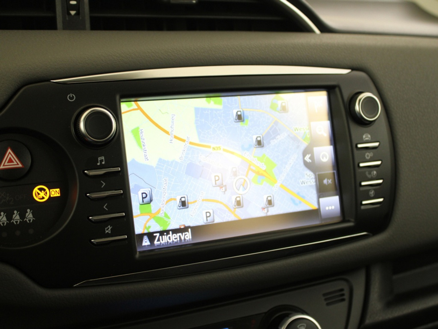 Foto van Toyota Toyota Yaris Hybrid