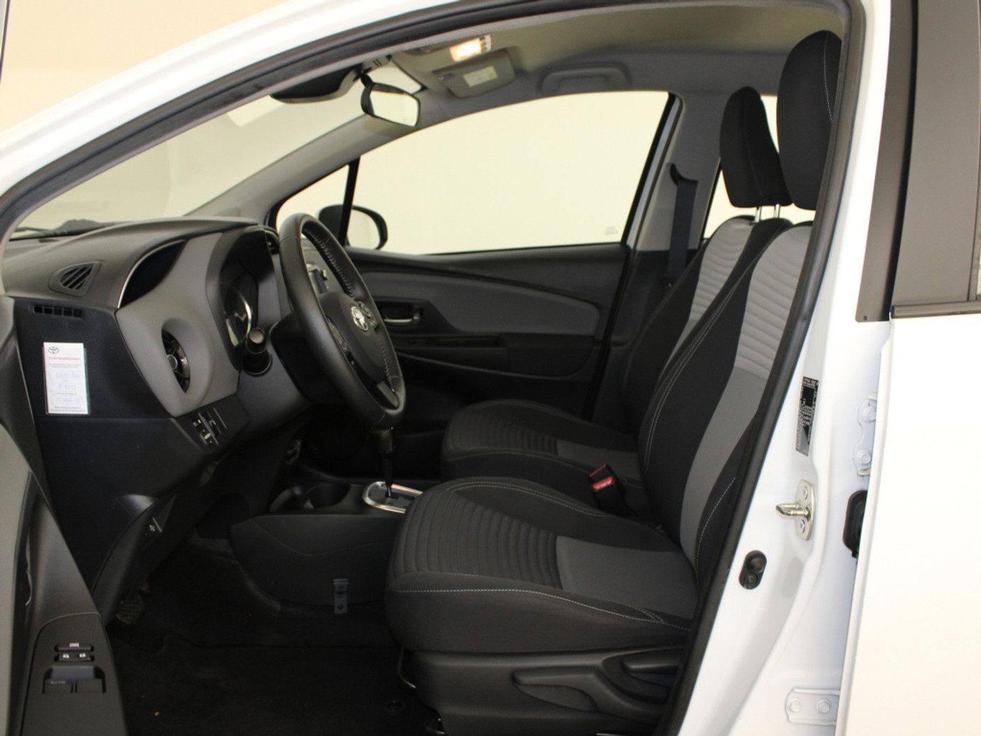 Foto van Toyota Toyota Yaris Hybrid
