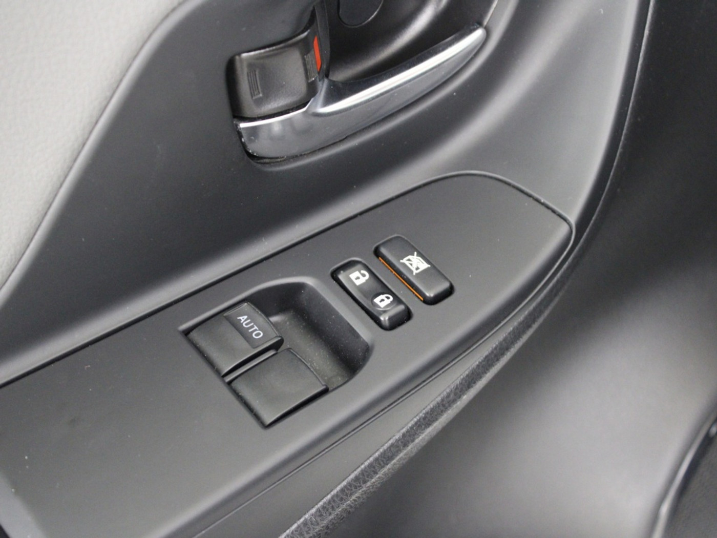 Foto van Toyota Toyota Yaris Hybrid