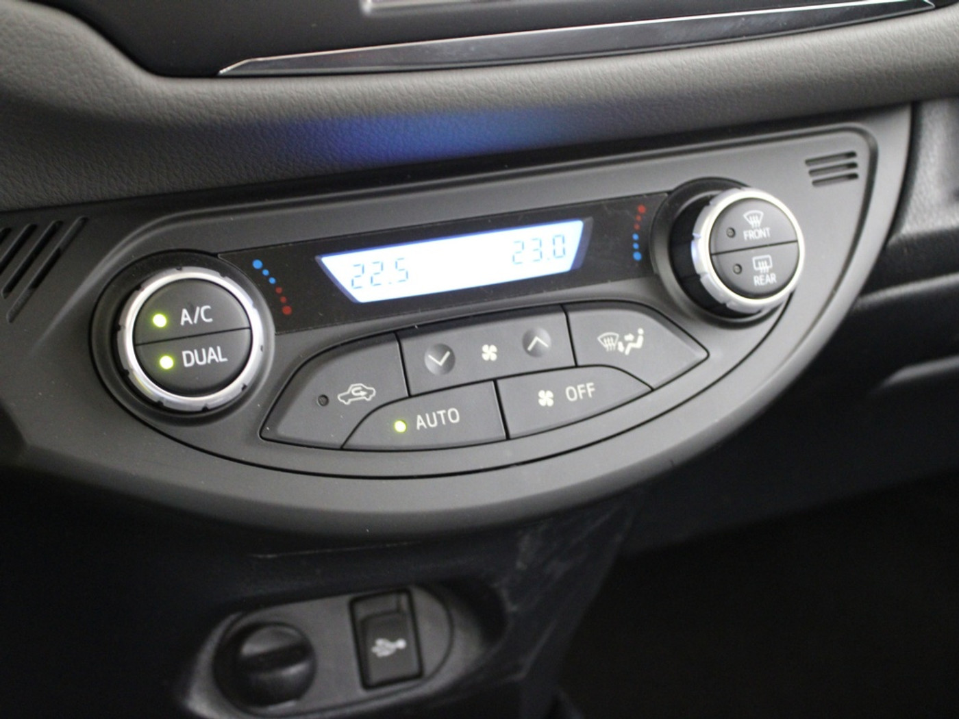 Foto van Toyota Toyota Yaris Hybrid