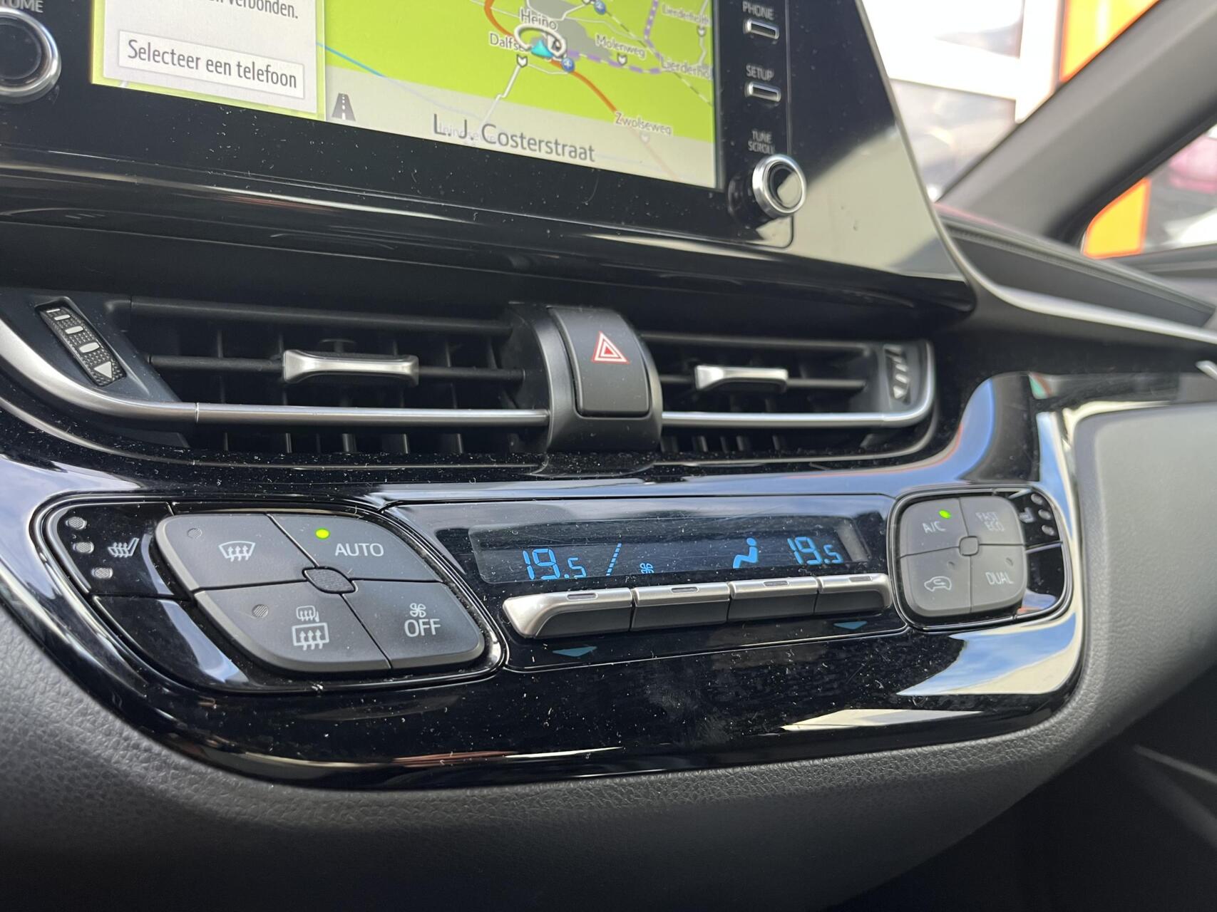 Foto van Toyota Toyota C-hr