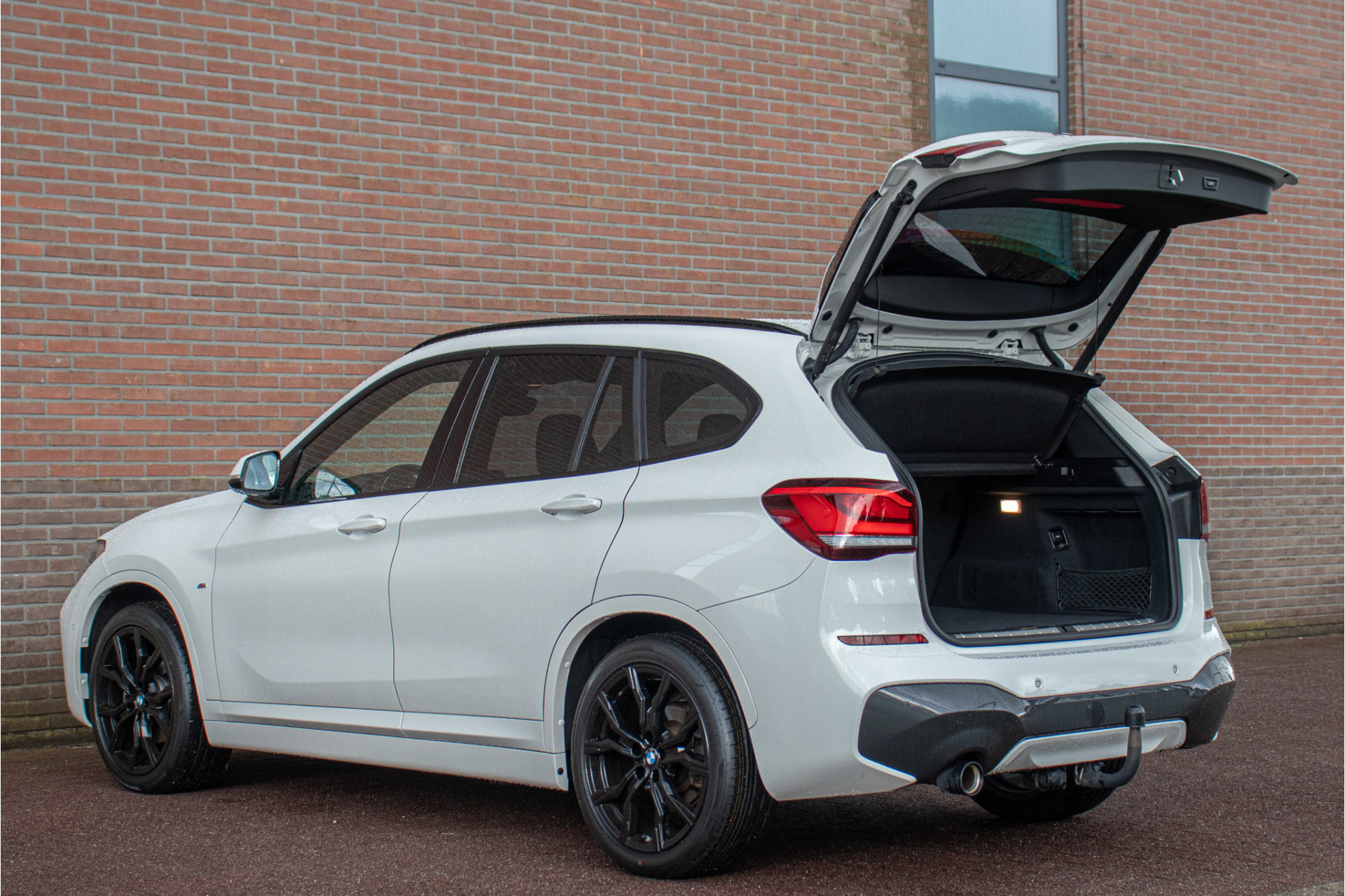 Foto van BMW X1 Sdrive18i