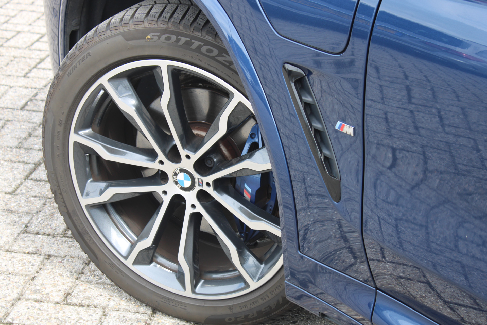 Foto van BMW X3 Xdrive30e