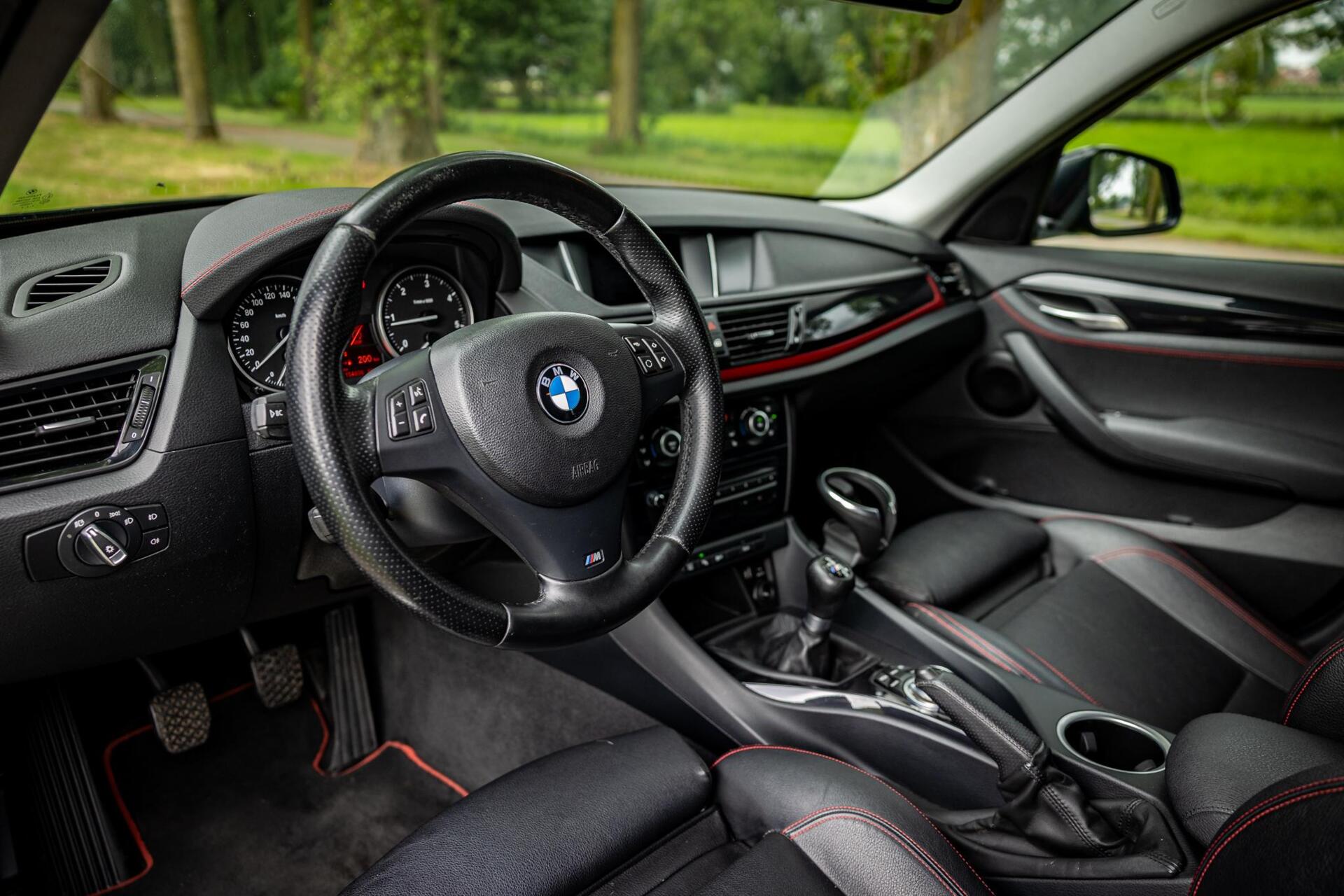 Foto van BMW X1 Sdrive18d