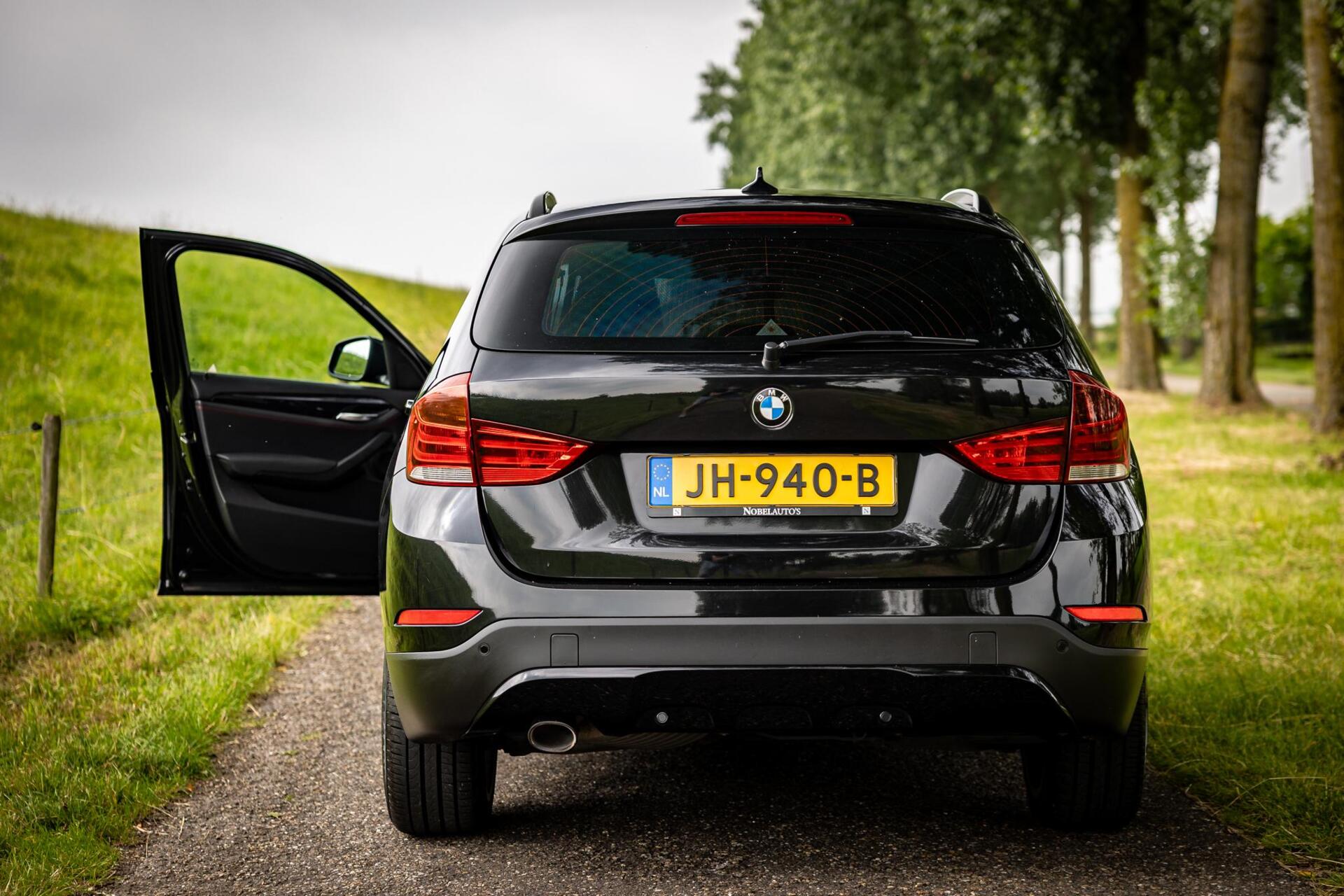 Foto van BMW X1 Sdrive18d