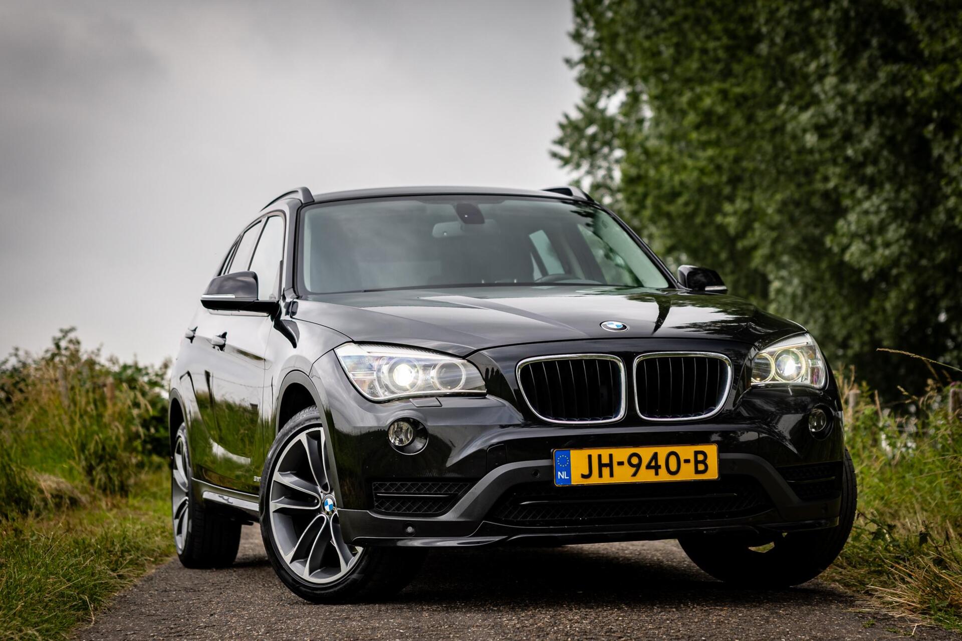 Foto van BMW X1 Sdrive18d