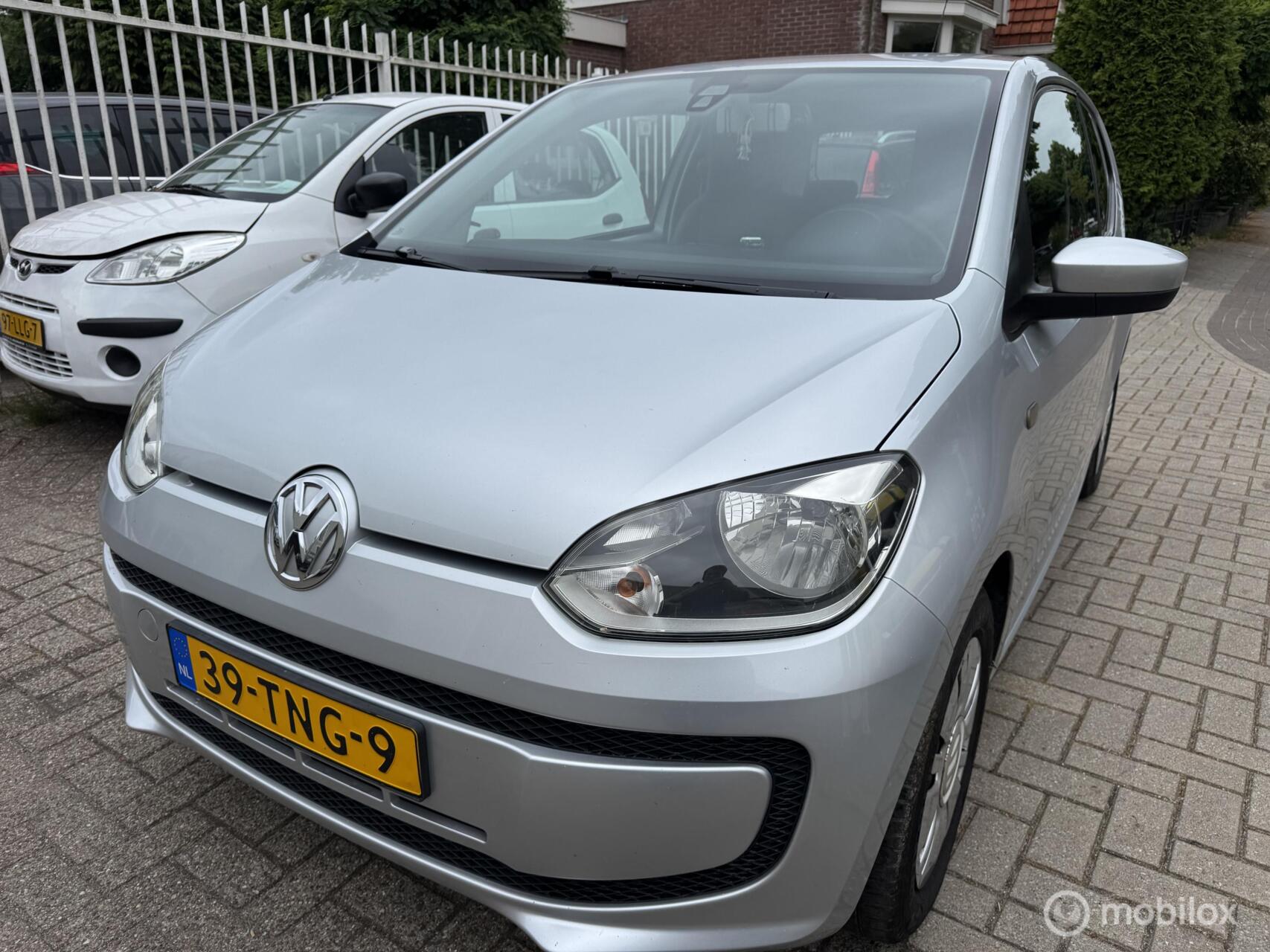 Volkswagen Up 1.0 move up! BlueMotion 2012 - voorkant