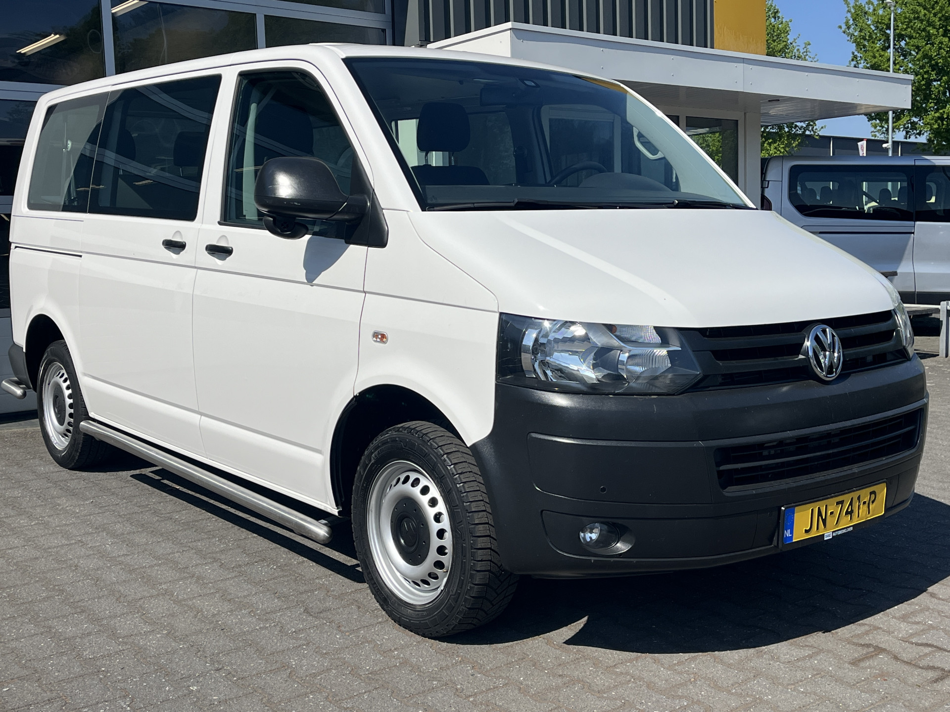 Volkswagen Kombi 2.0 TDI DSG Automaat L1H1 2016 - voorkant