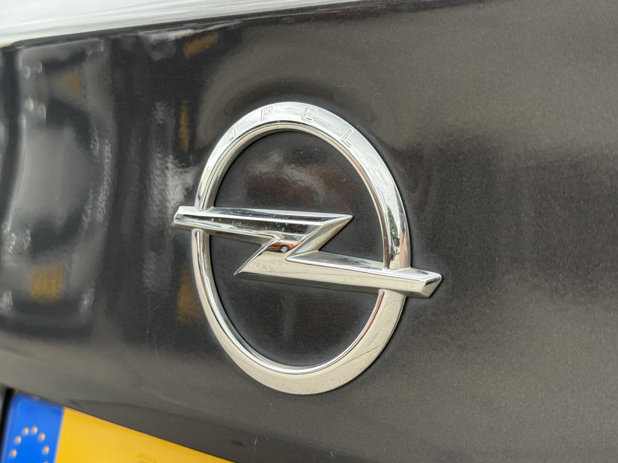 Foto van Opel Astra Sports Tourer