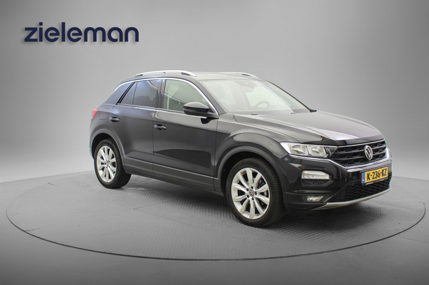 Volkswagen T-roc 1.5 TSI Style Business - Digitaal Cockpit, Carplay, Navi, Cruise, Clima 2021 - voorkant