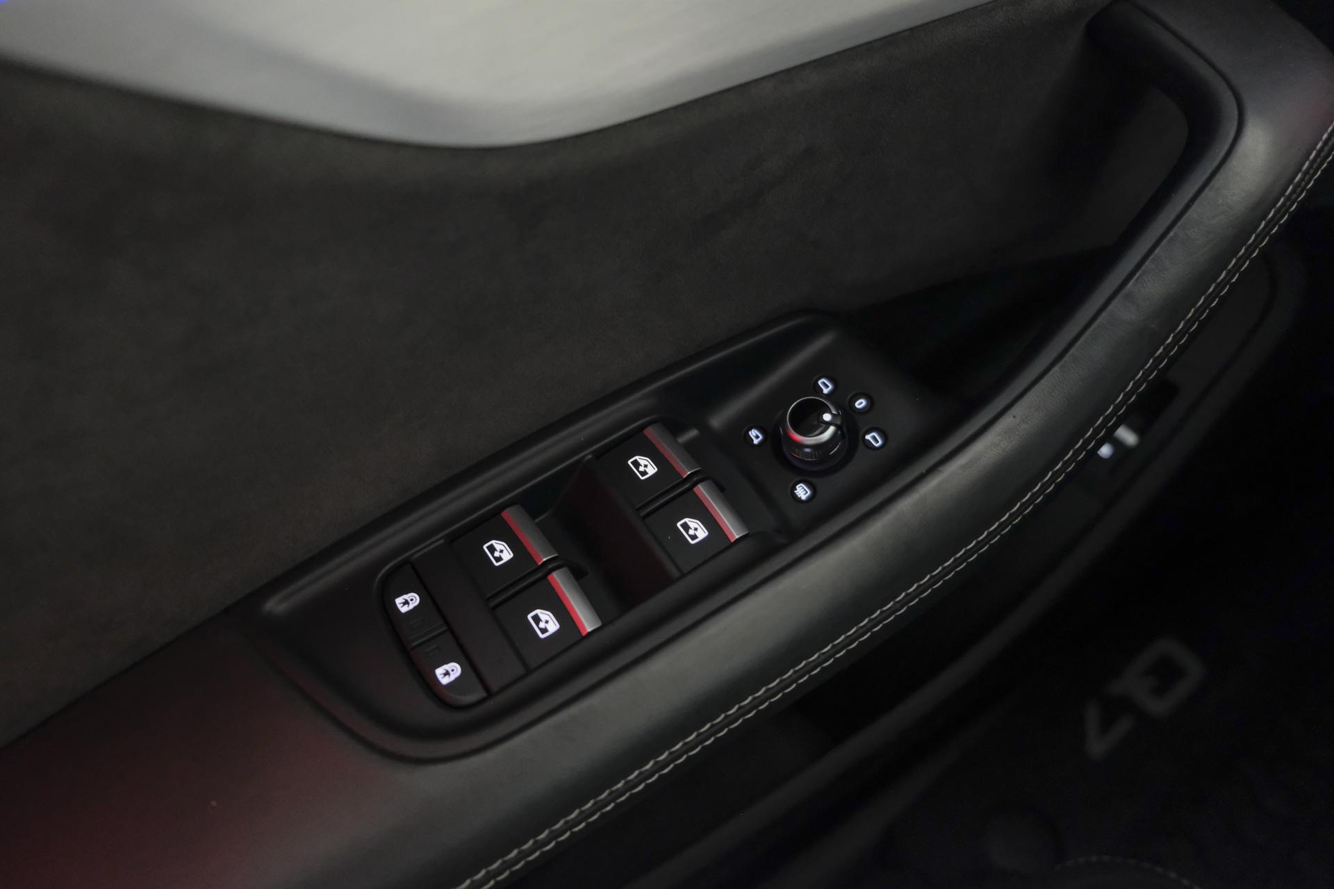 Foto van Audi Q7 60 TFSI E