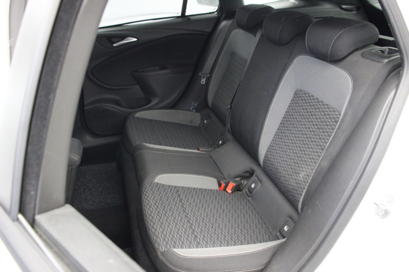 Foto van Opel Astra Sports Tourer