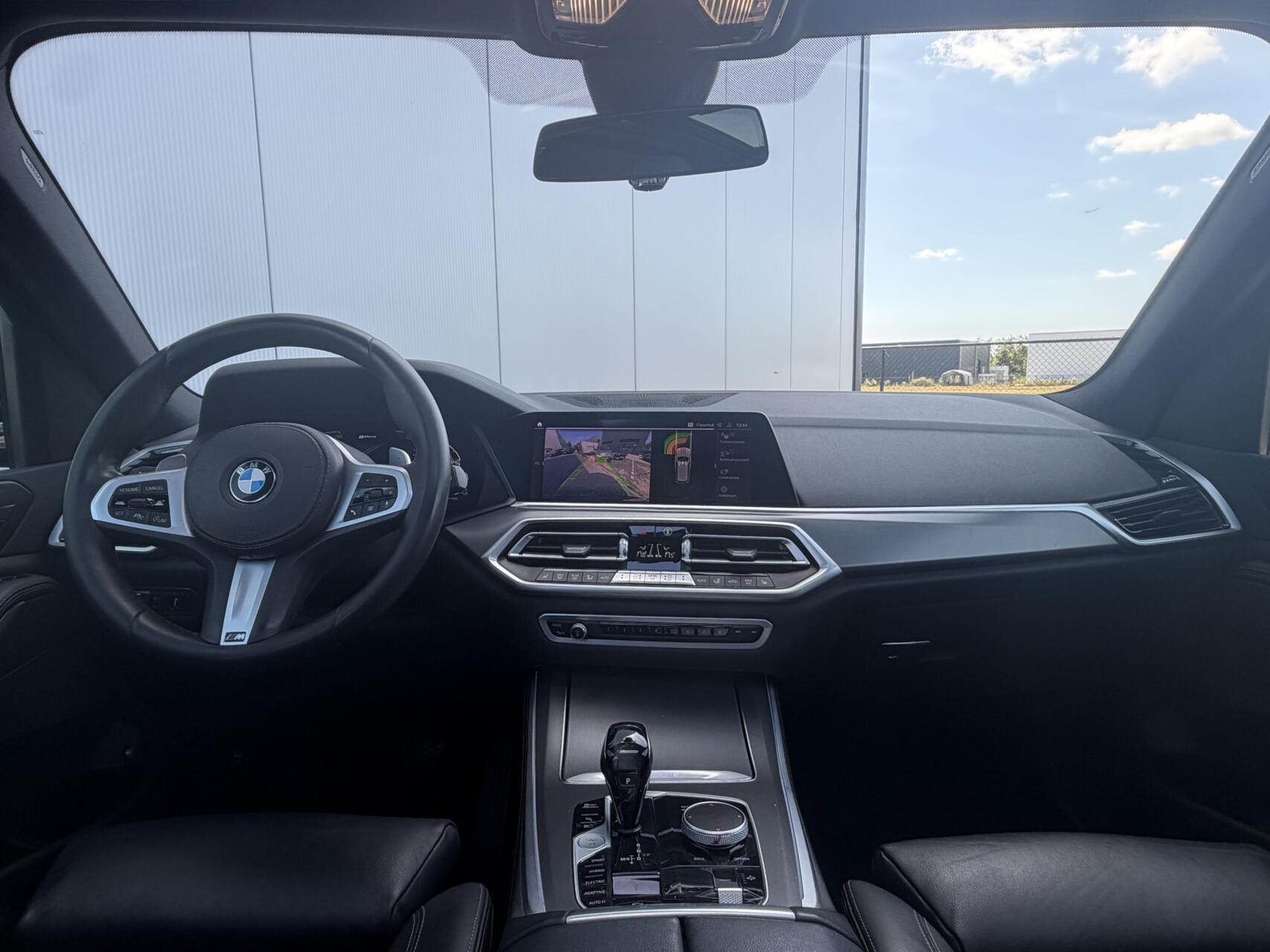 Foto van BMW X5 Xdrive45e