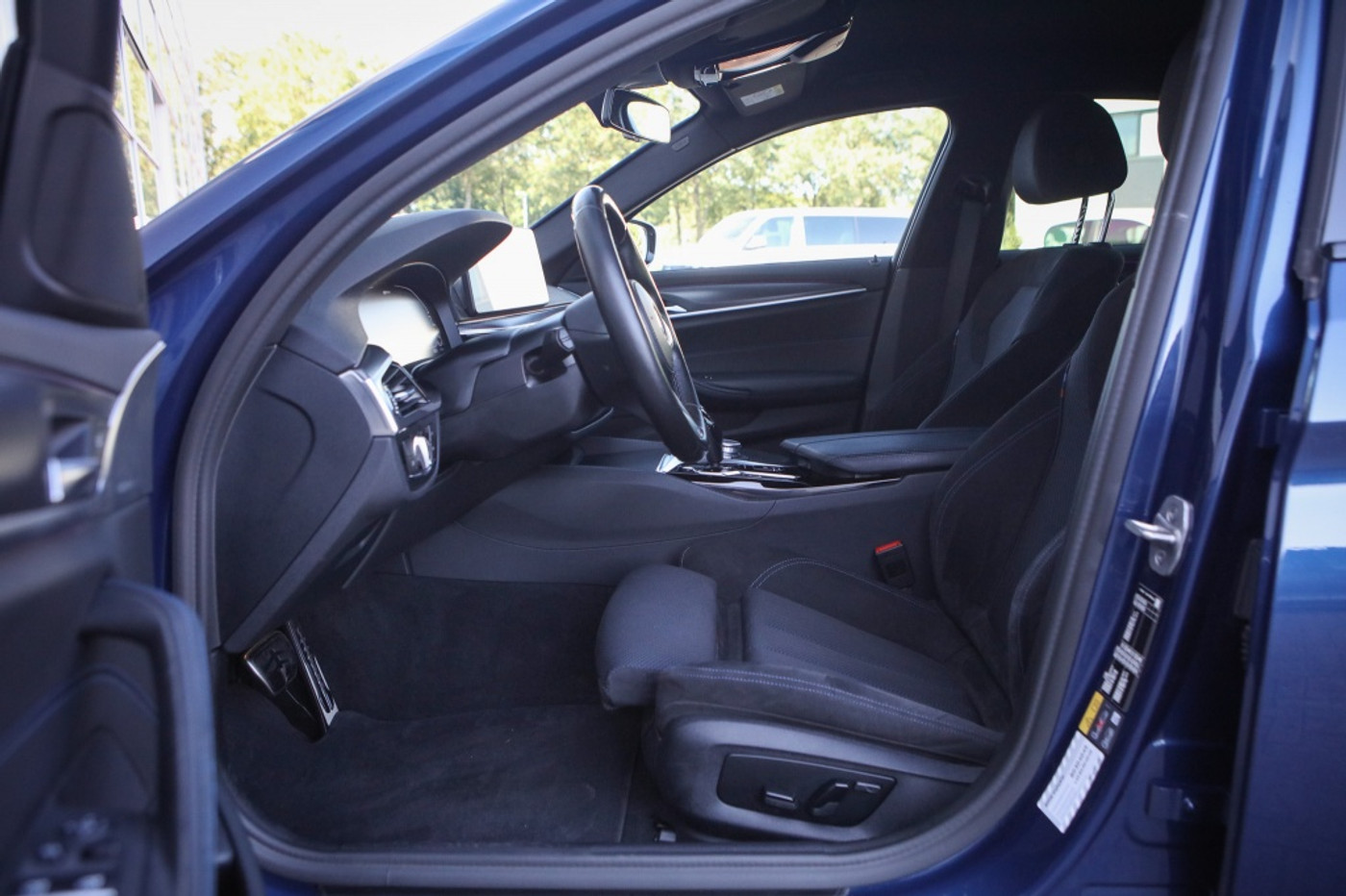 Foto van BMW 545e xDrive