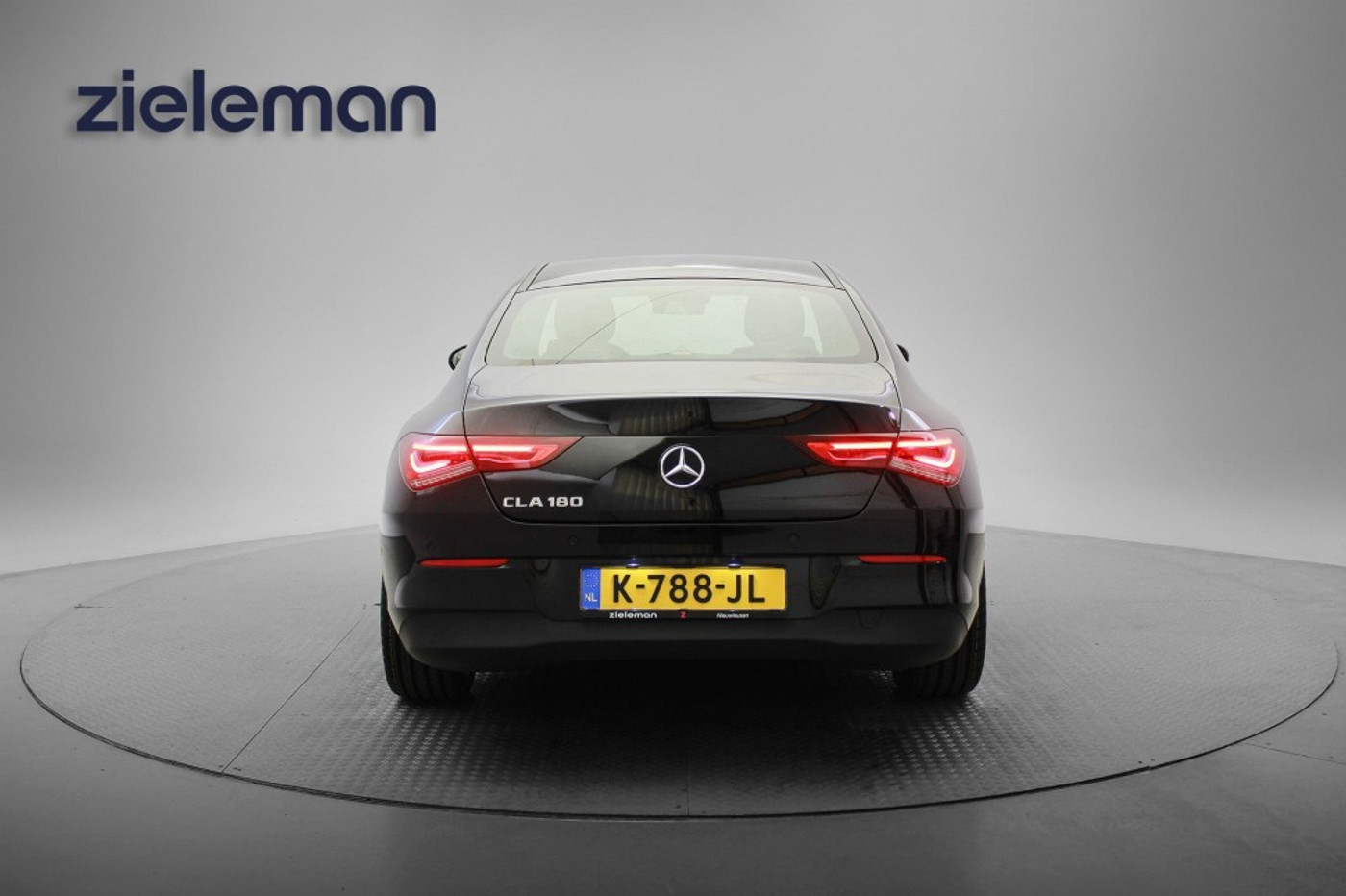 Foto van Mercedes-Benz Cla 180