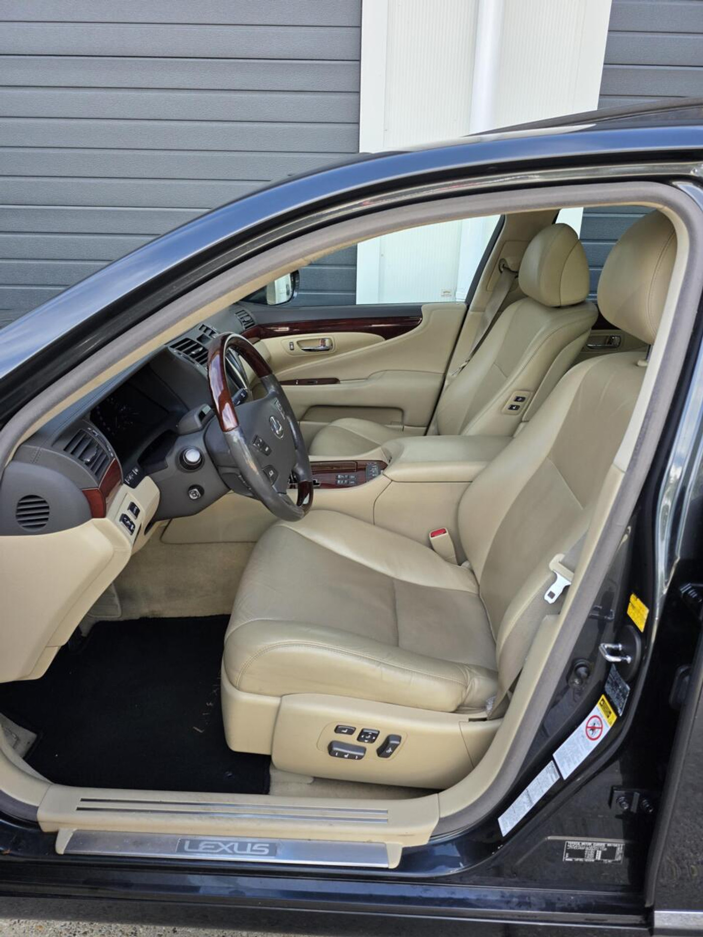 Foto van Lexus Lexus Ls600h