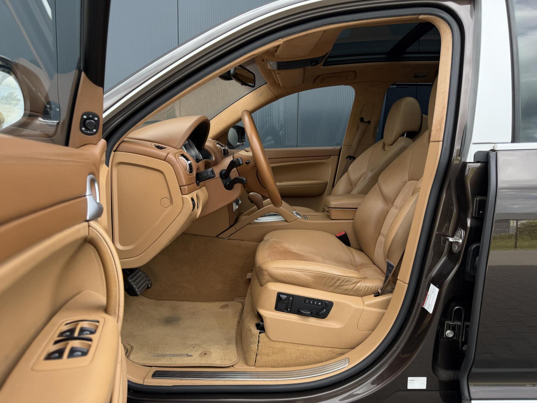 Foto van Porsche Cayenne Turbo